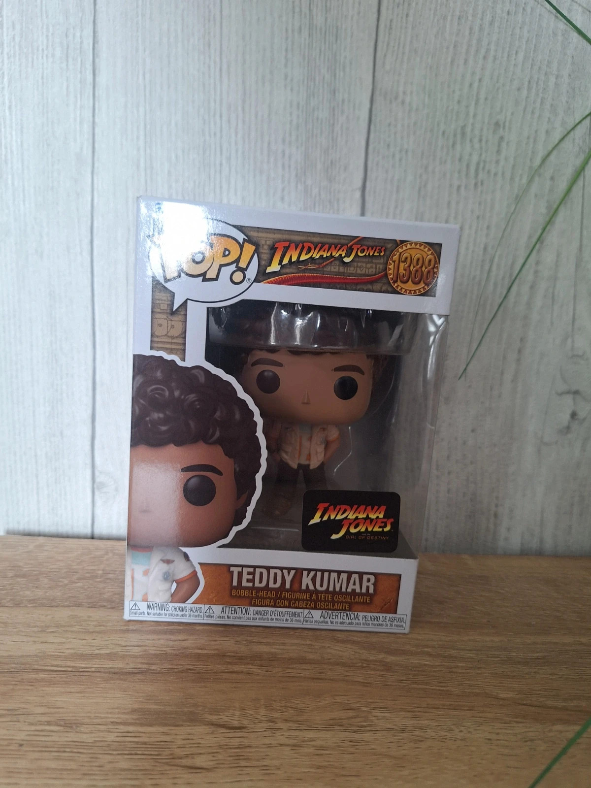 Pop neuve jamais ouvert teddy kumar Indiana jones
