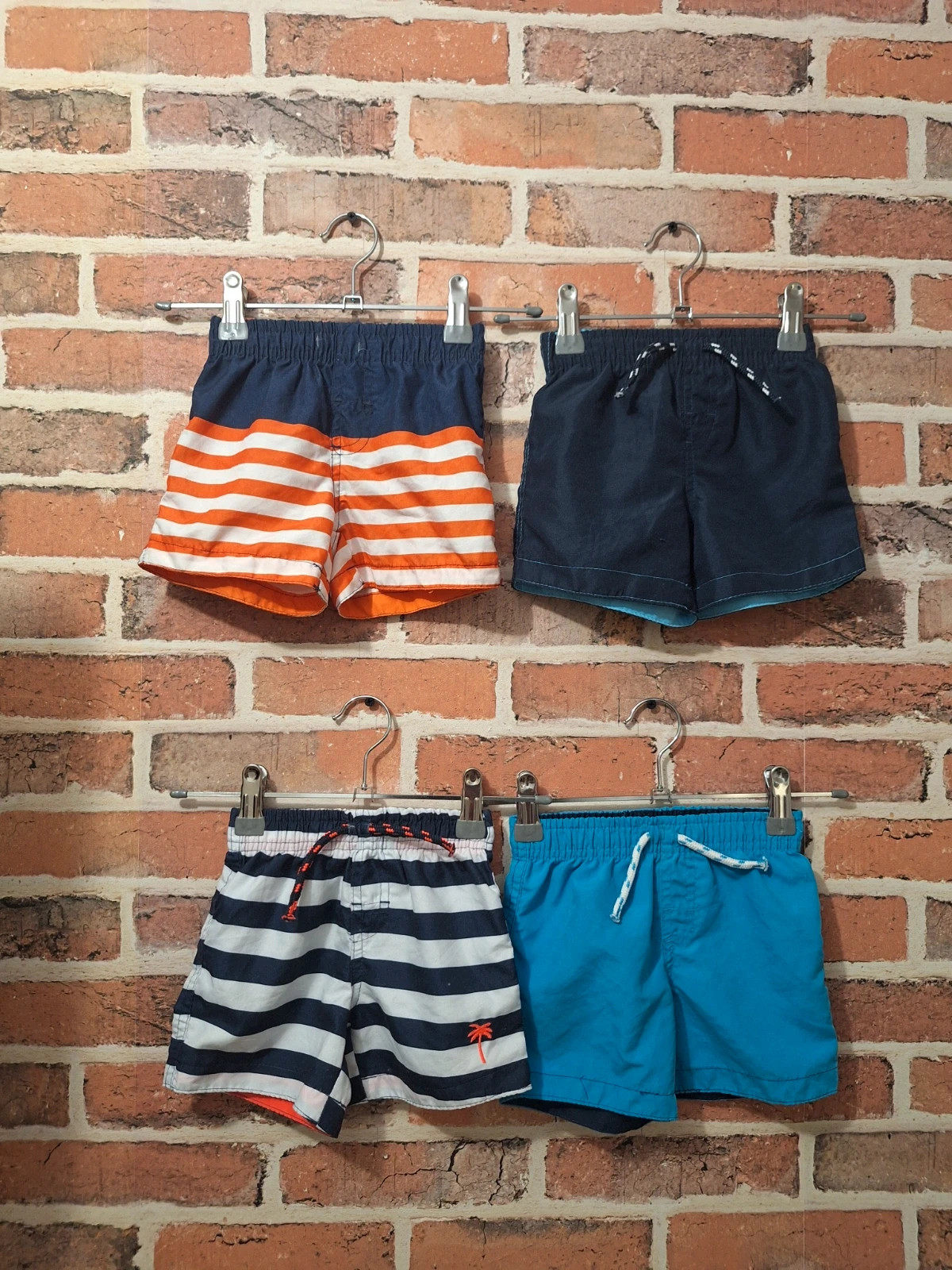 Lot de 4 shorts garçon Taille 9/12mois – Primark – taille 9-12 mois / 74 cm