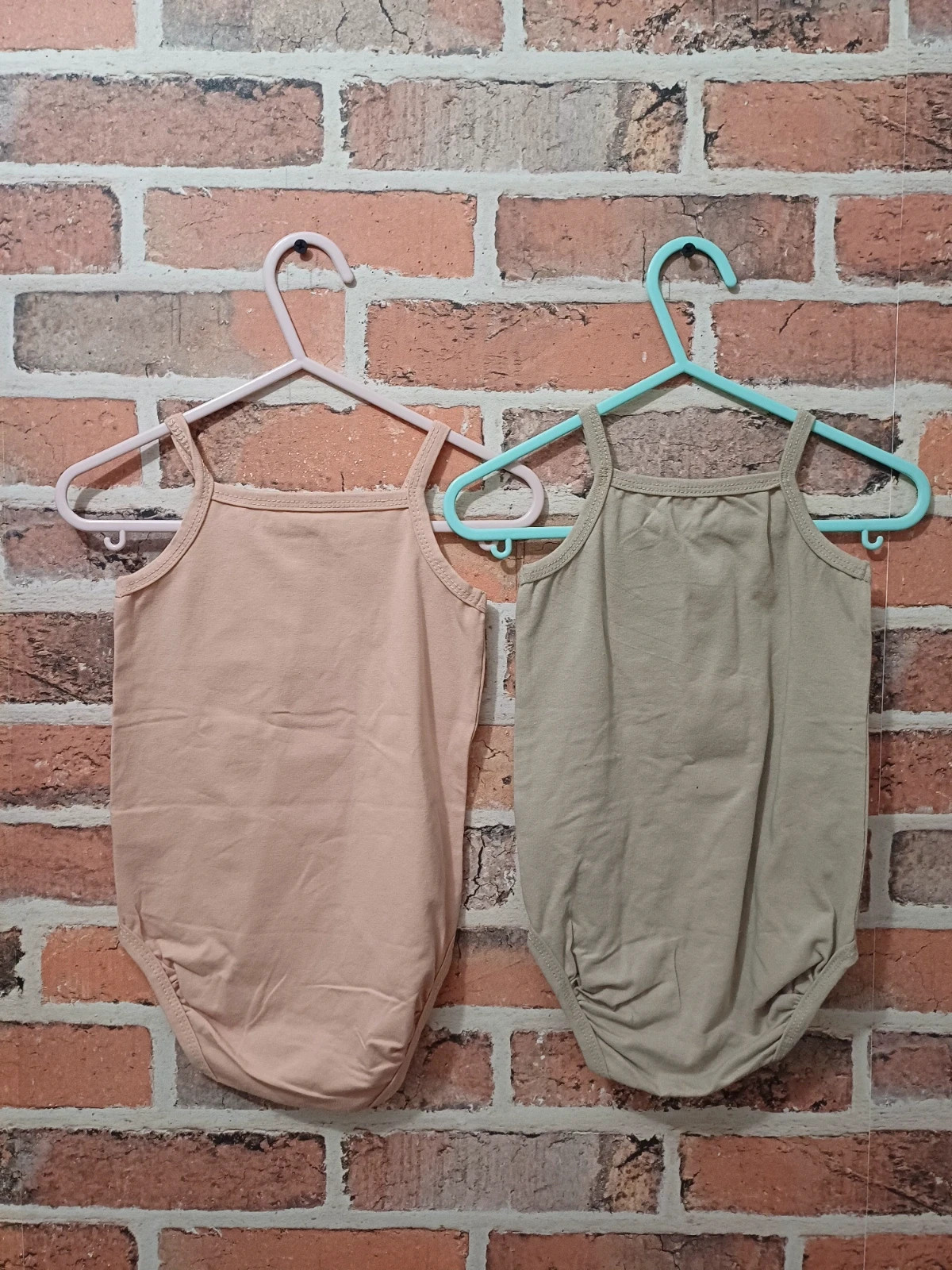 Lot de 2 bodies fille Taille 9 mois ( 74/80 cm) – Zeeman – taille 9-12 mois / 74 cm 4
