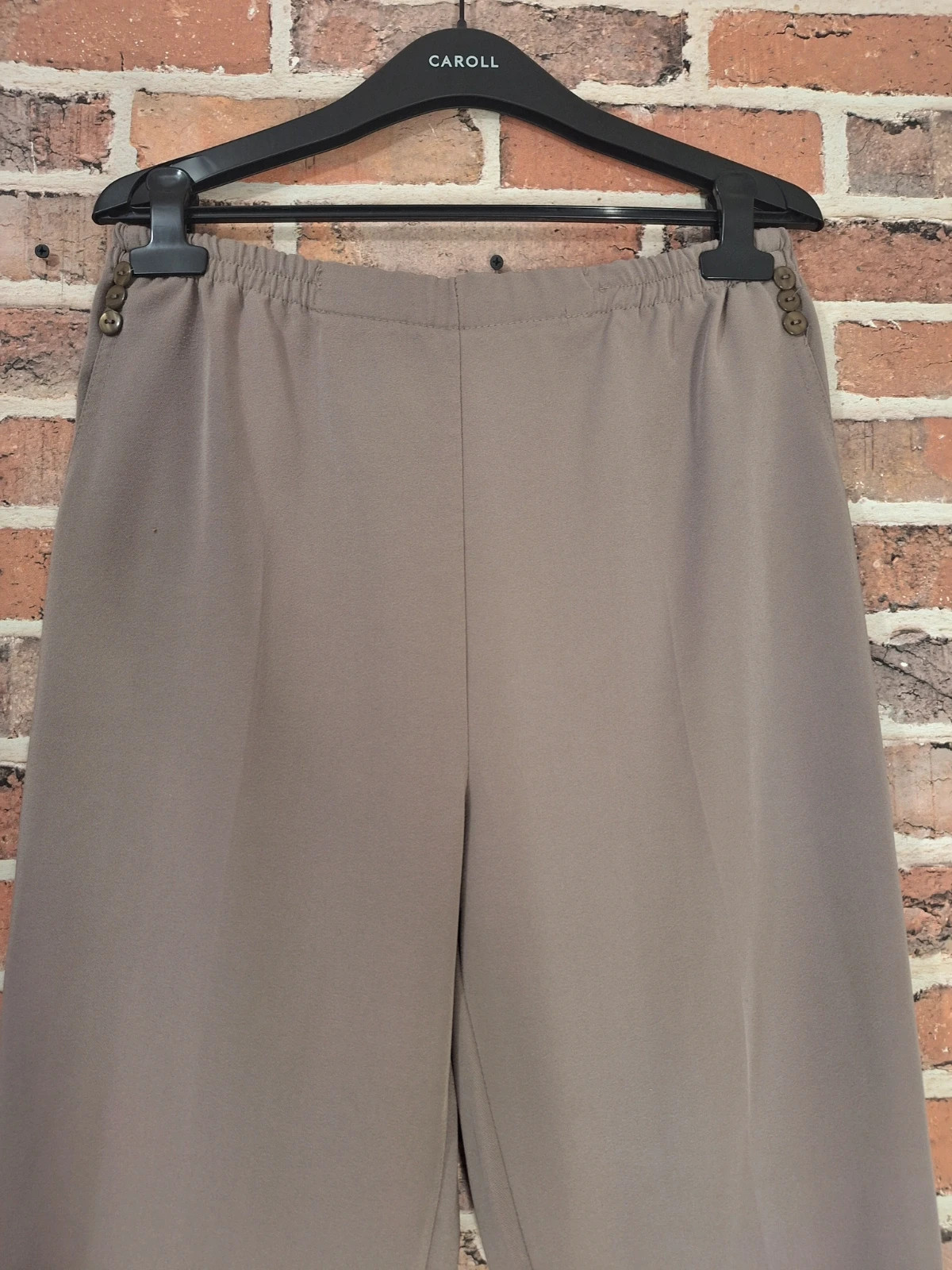 Pantalon femme Taille L/40 – taille L / 40 / 12 2