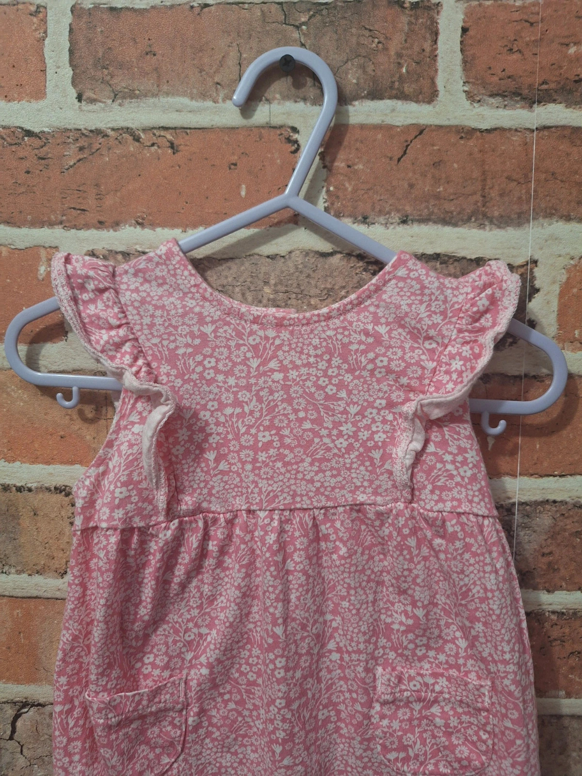 Combinaison fille Taille 9 mois – Kiabi – taille 6-9 mois / 68 cm 2