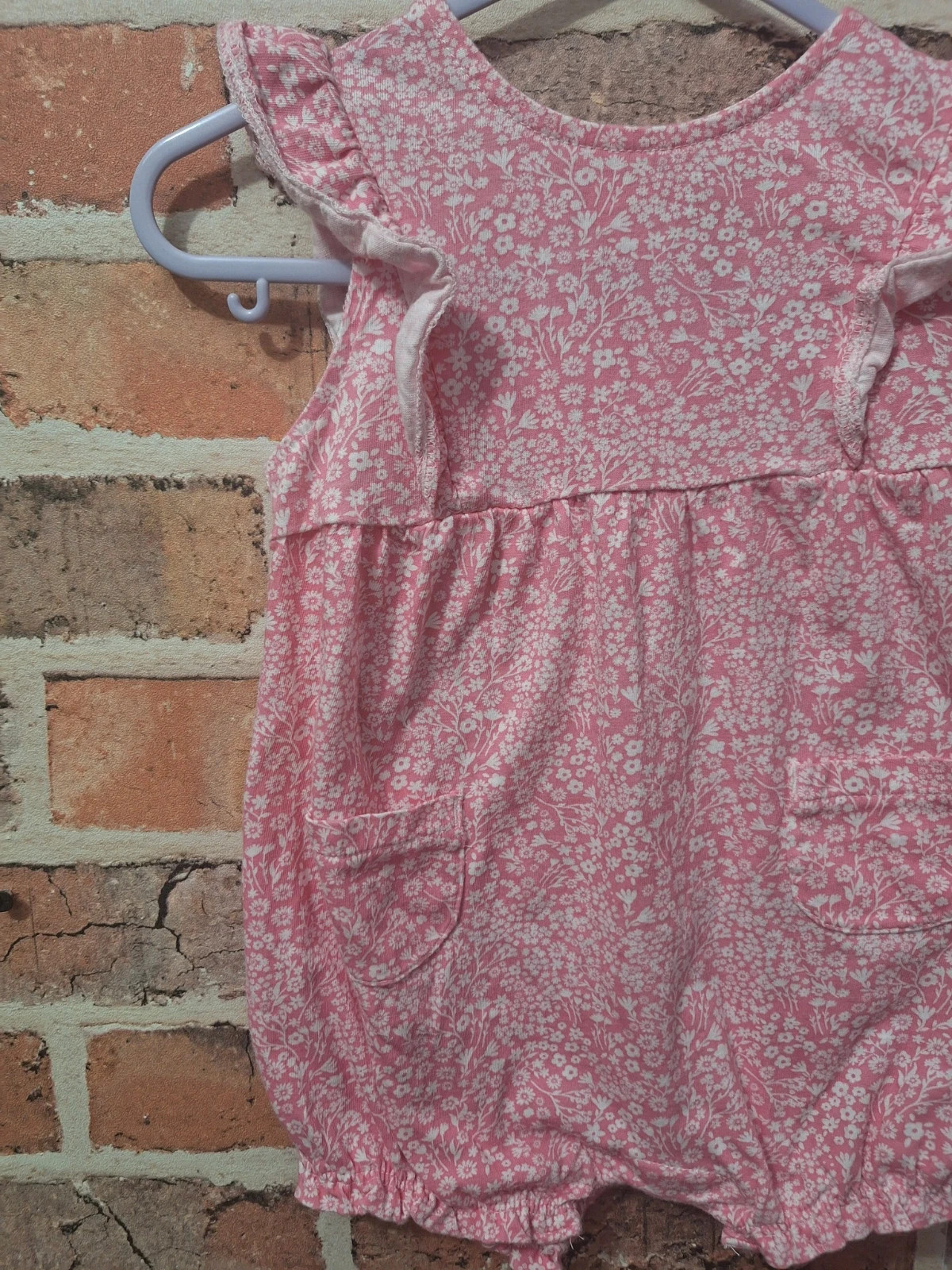 Combinaison fille Taille 9 mois – Kiabi – taille 6-9 mois / 68 cm 4