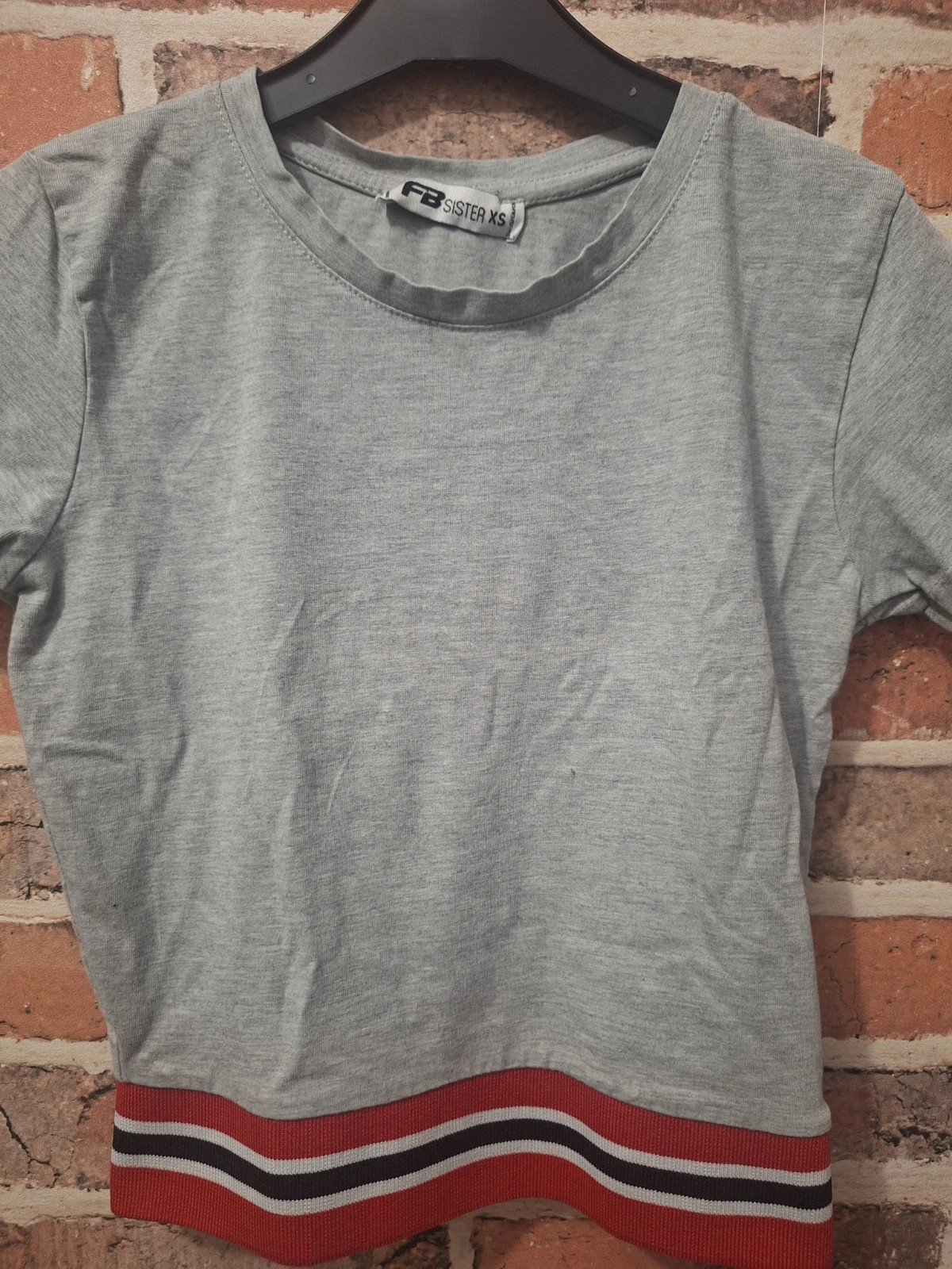 Haut fille Taille XS/34 – FB Sister – taille XS 2
