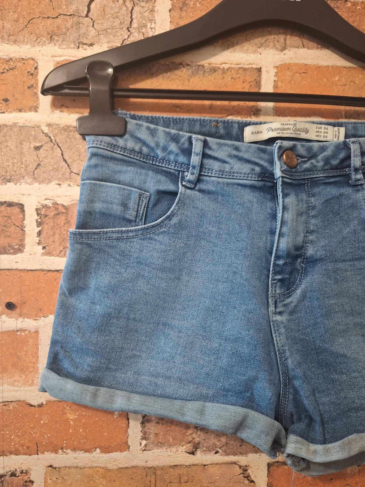 Short femme Taille XS/34 – Zara – taille XS / 34 / 6 2
