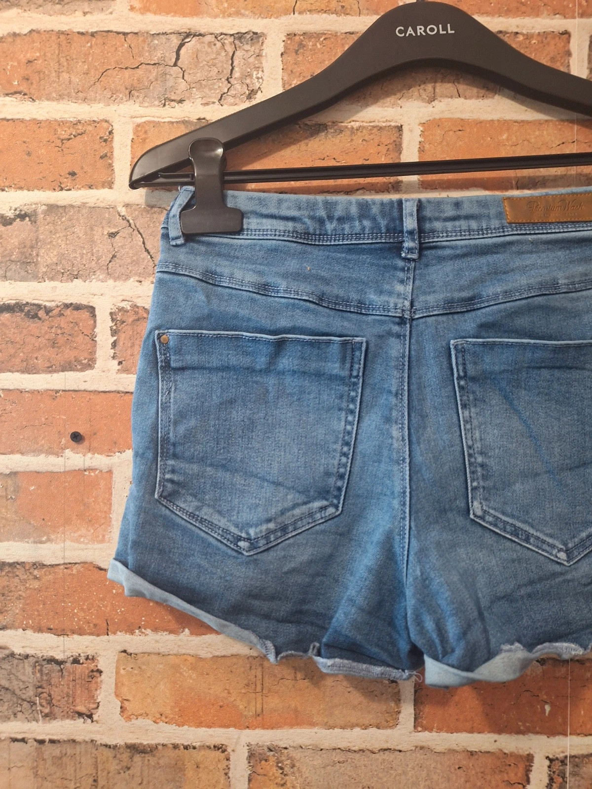 Short femme Taille XS/34 – Zara – taille XS / 34 / 6 5
