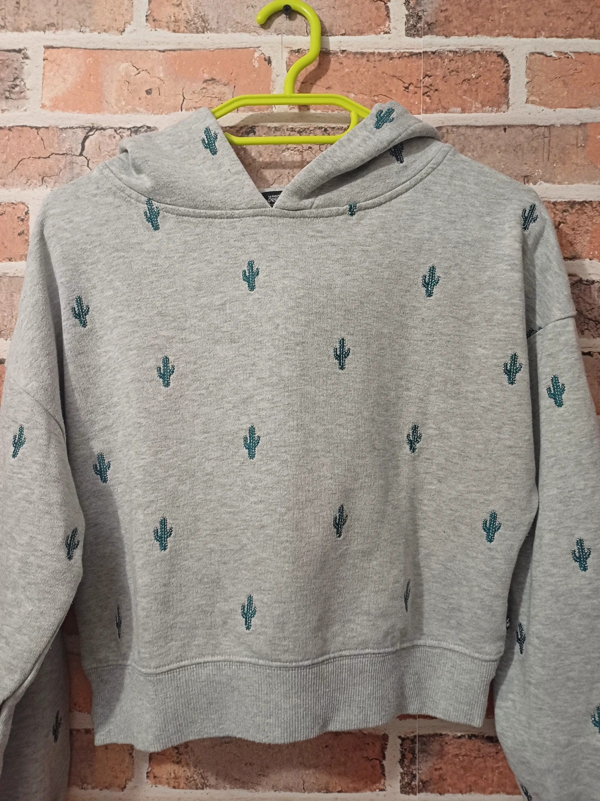 Pull femme XXS – Le Temps des Cerises – taille XXS / 32 / 4 2