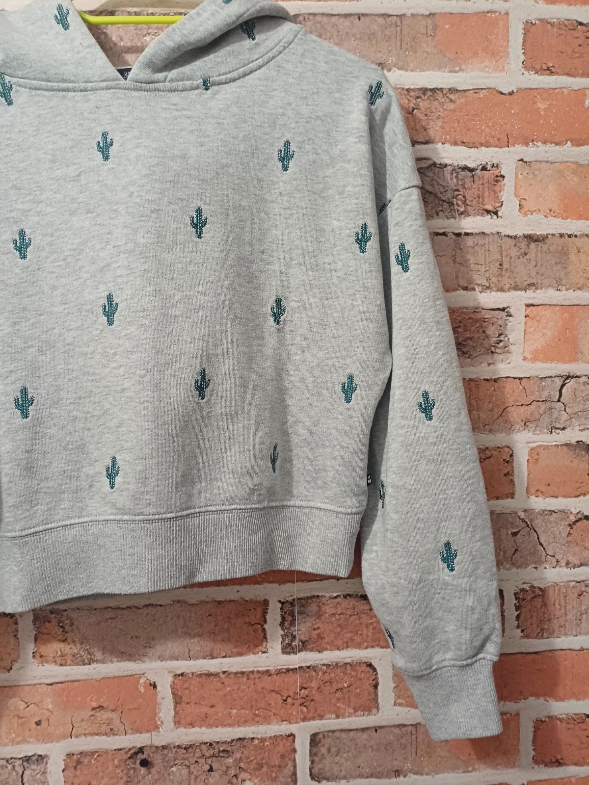 Pull femme XXS – Le Temps des Cerises – taille XXS / 32 / 4 5