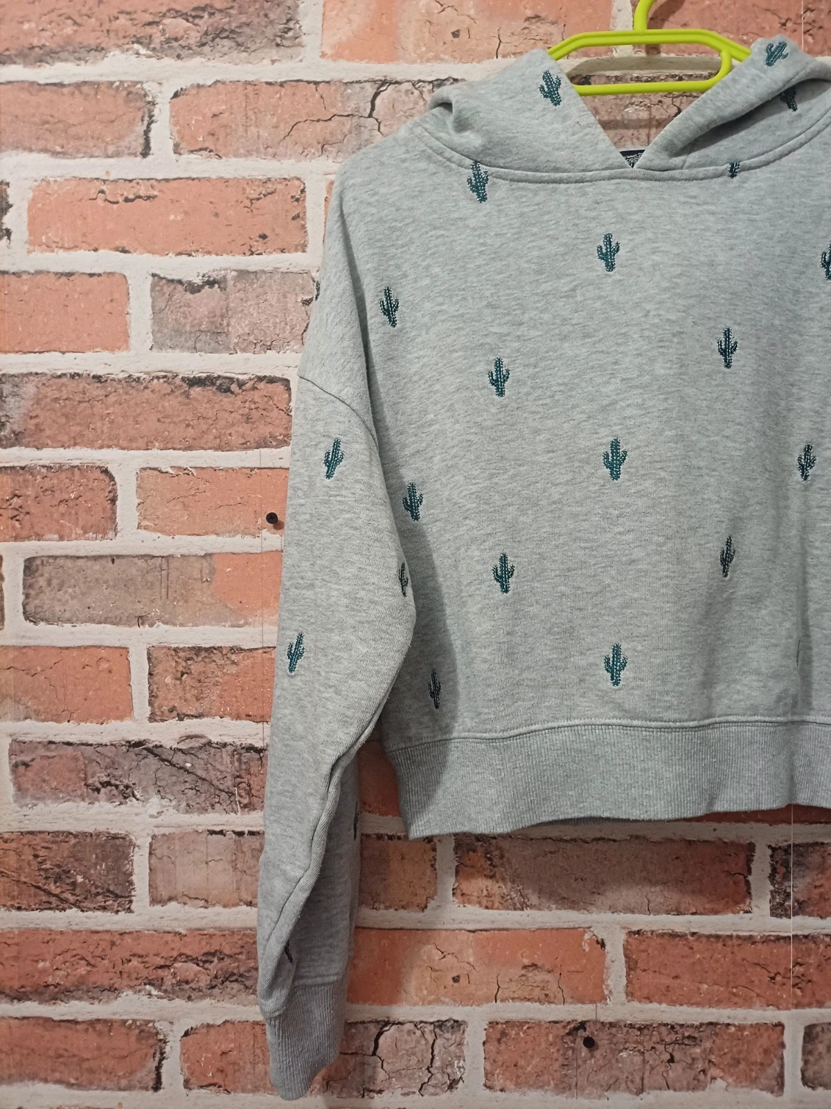 Pull femme XXS – Le Temps des Cerises – taille XXS / 32 / 4 4