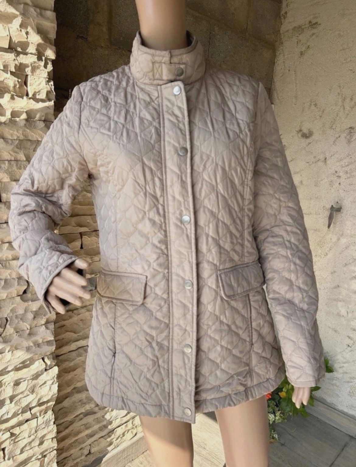 Veste matelassée beige Tommy Hilfiger taille M – Tommy Hilfiger – taille M 2