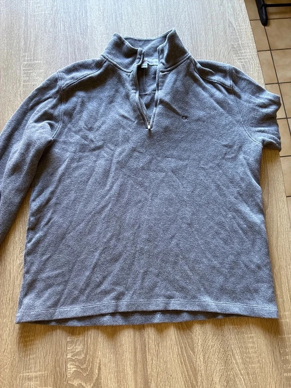 Pull Calvin Klein homme gris taille M