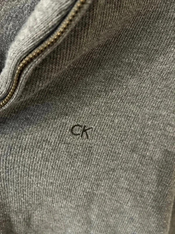 Pull Calvin Klein homme gris taille M – Calvin Klein – taille M 5
