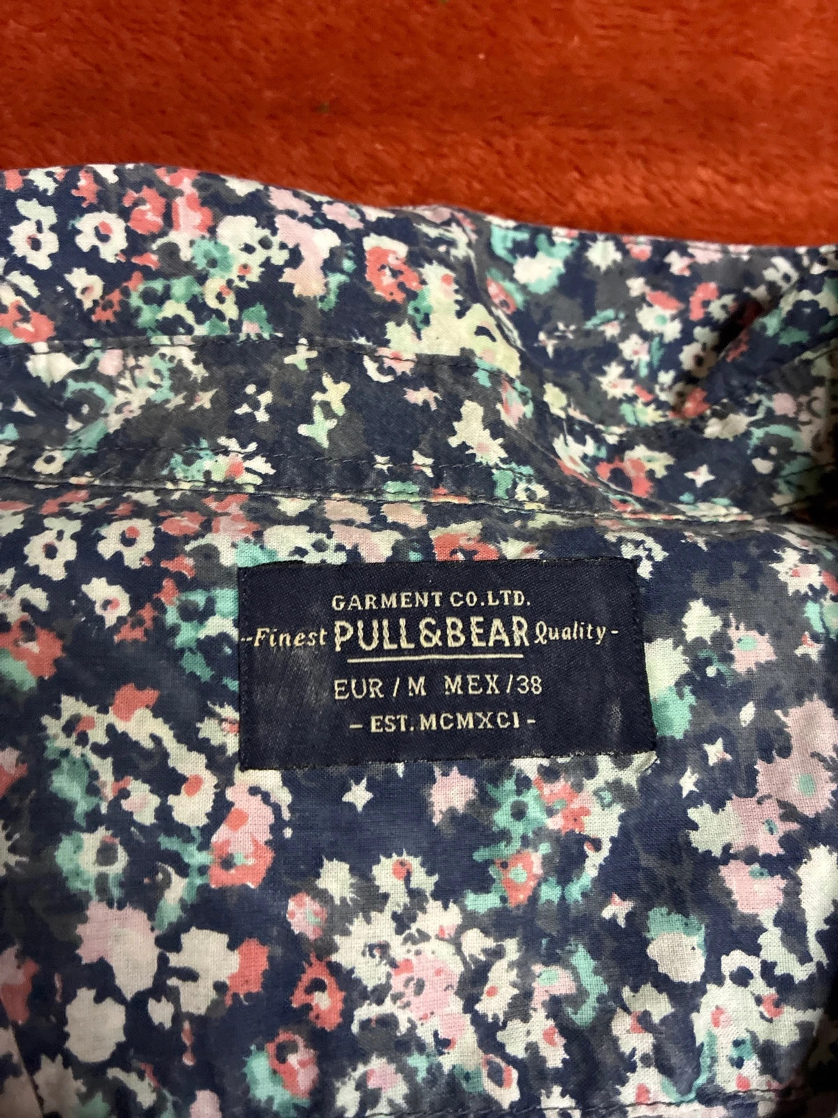 Chemise homme Pull&Bear M fleurie bleu marine 🌸 – Pull & Bear – taille M 2
