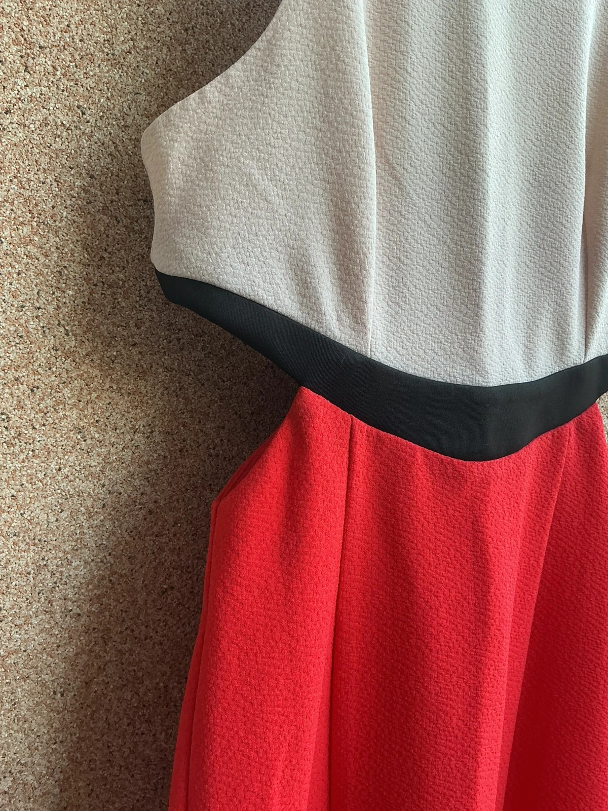 Vestido midi tricolor com cut-outs Miss Selfridge – 32 – Miss Selfridge – taille XXS / 32 / 4 4