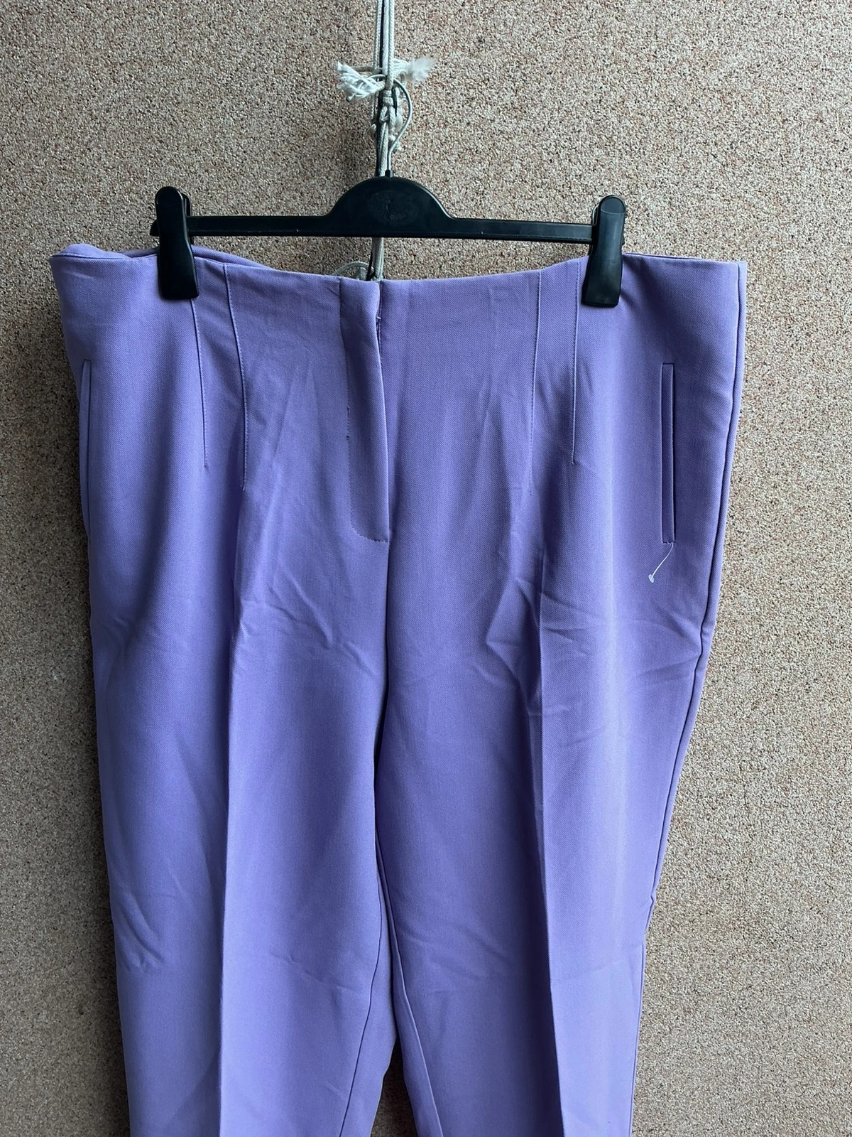 Calças de Alfaiataria Lilás Kiabi Novas com Etiqueta 52 – Kiabi – taille 6XL / 52 / 24 2