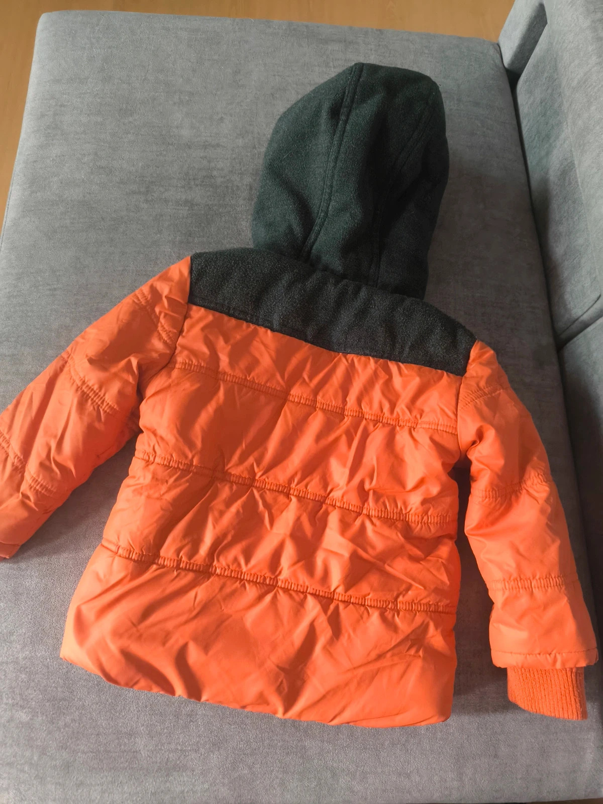 Kispo laranja – C&A – taille 24-36 meses / 92 cm 5