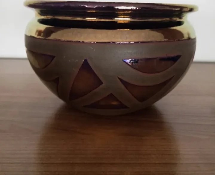 Jarrón Decorativo Cerámica   – sin marca conocida – marrón y dorado 3