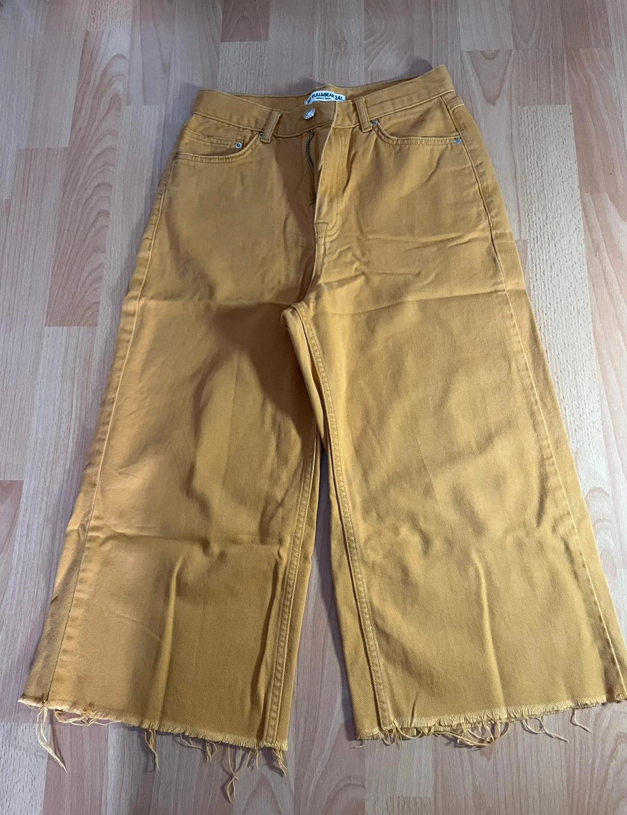 Pantalones mostaza Pull&Bear – Pull & Bear – taille XS / 34 / 6 2