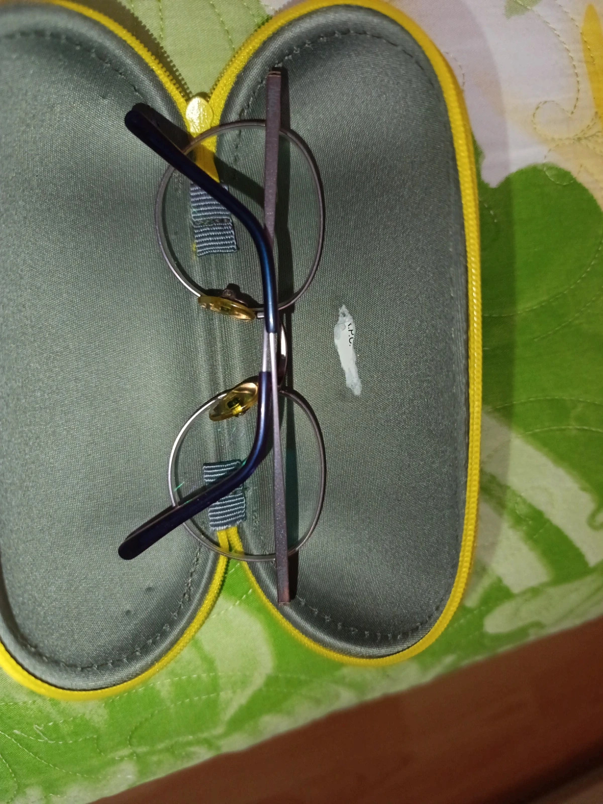 Monturas gafas – Alain Afflelou – taille 7 ans / 122 cm 4
