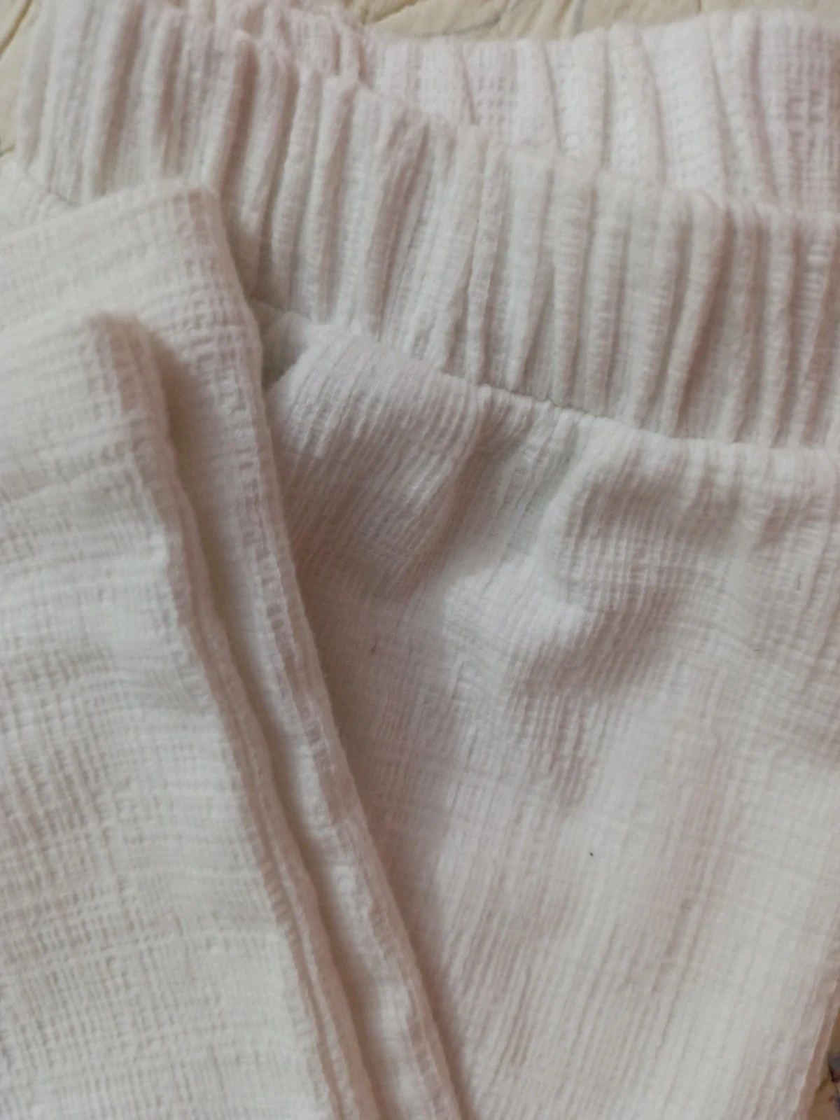 Pantalón verano – H&M – taille 9 ans / 134 cm 4