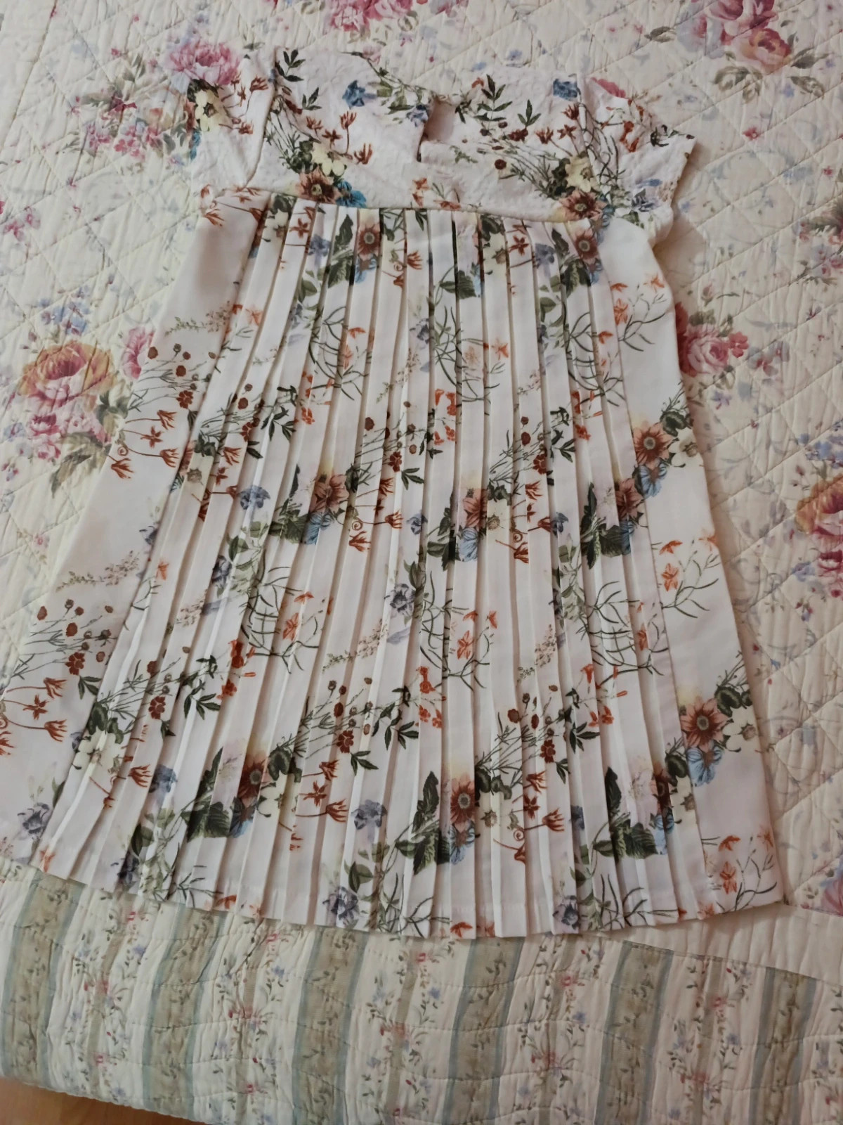 Vestido manga corta – Zara – taille 9 ans / 134 cm 2