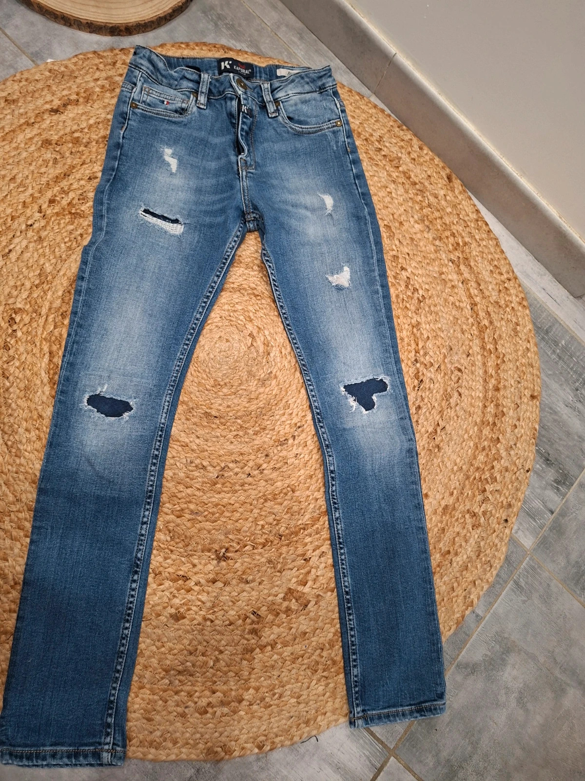 Jean Kaporal Denim Slim garçon 12 ans bleu délavé effet déchiré – Kaporal – taille 12 ans / 152 cm 2