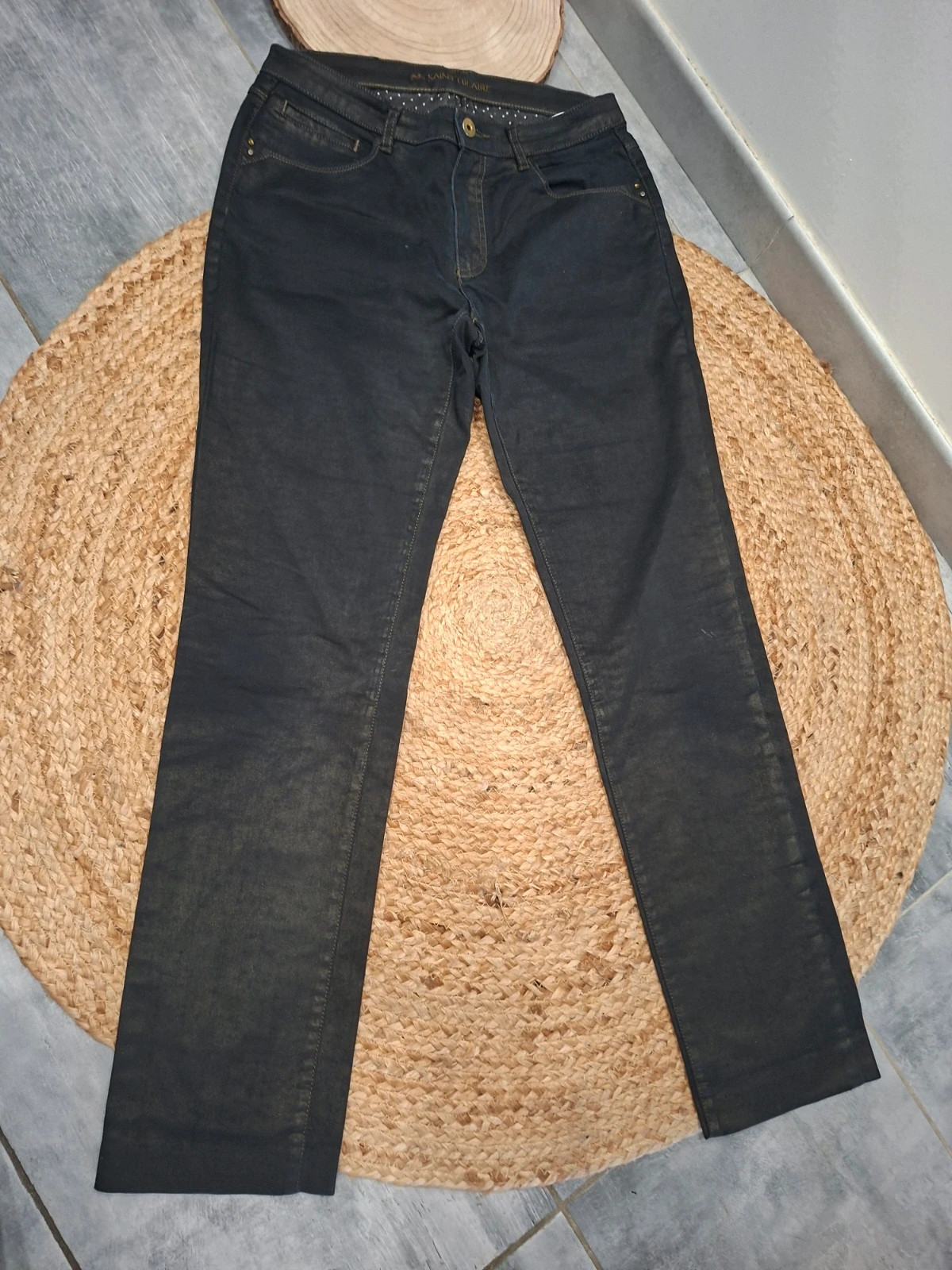 Jean noir SAINT Hilaire femme taille 38 – Coupe droite – SAINT HILAIRE – taille M / 38 / 10 2