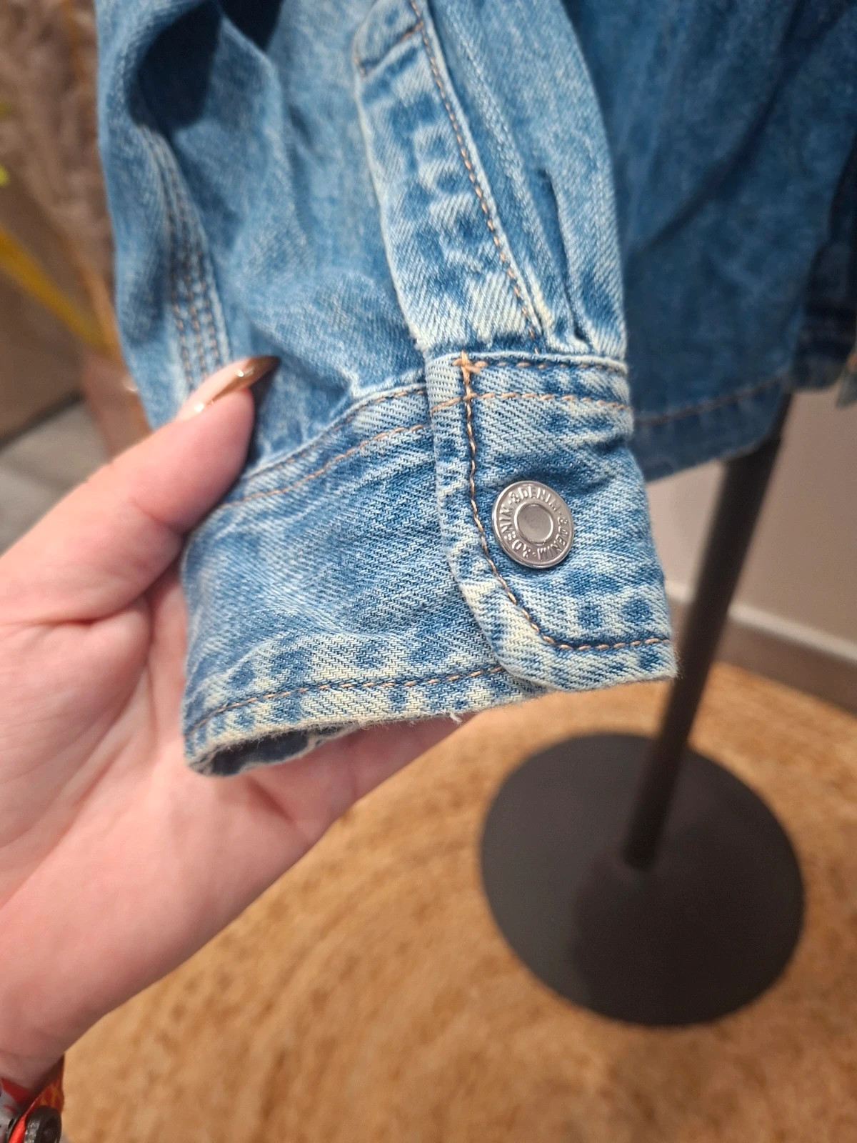 Veste chemise en jean H&M – 11/12 ans – H&M – taille 11 ans / 146 cm 4