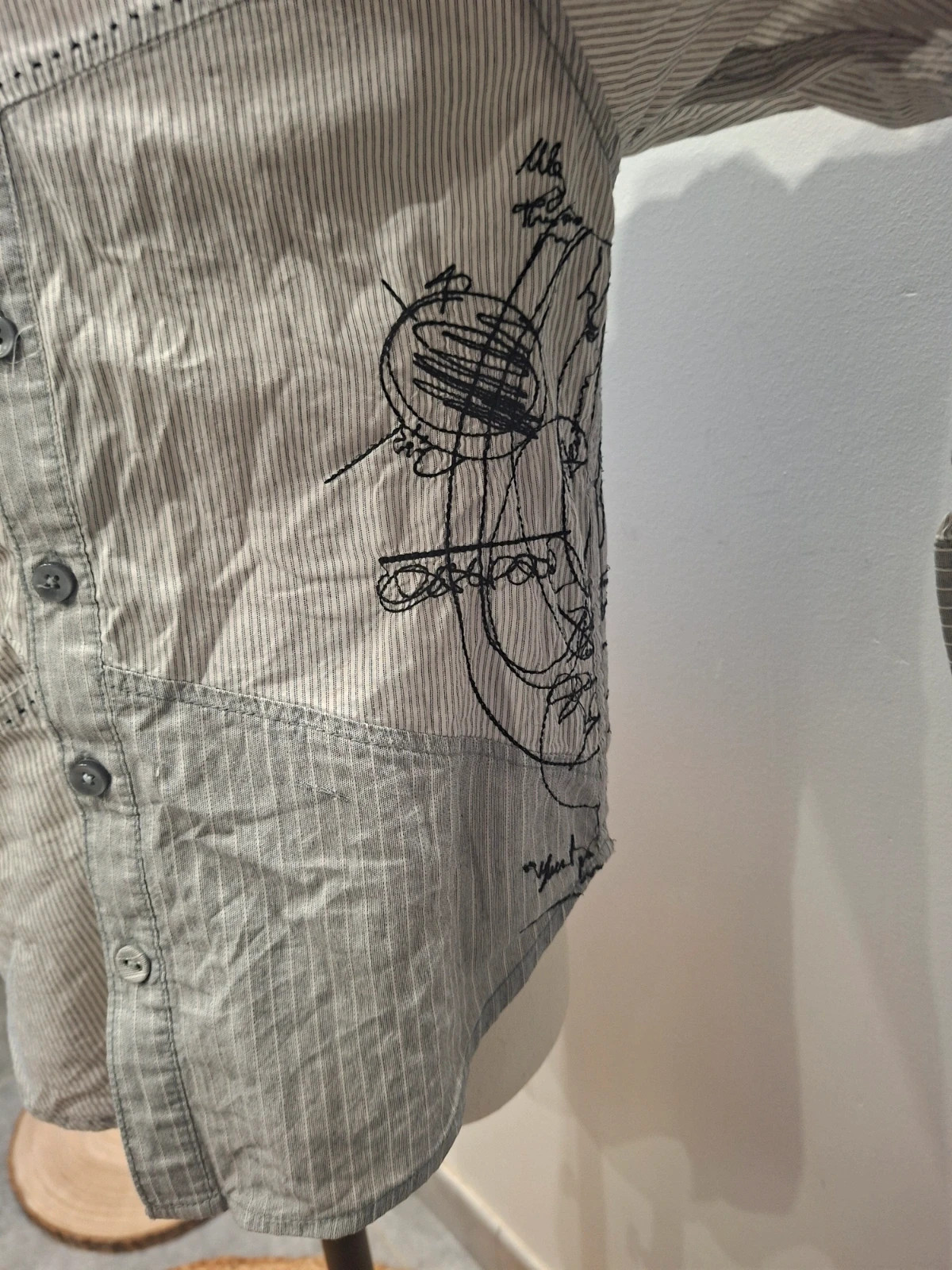 Chemise rayée enfant 4/5 ans – motif original – taille 4 ans / 104 cm 4