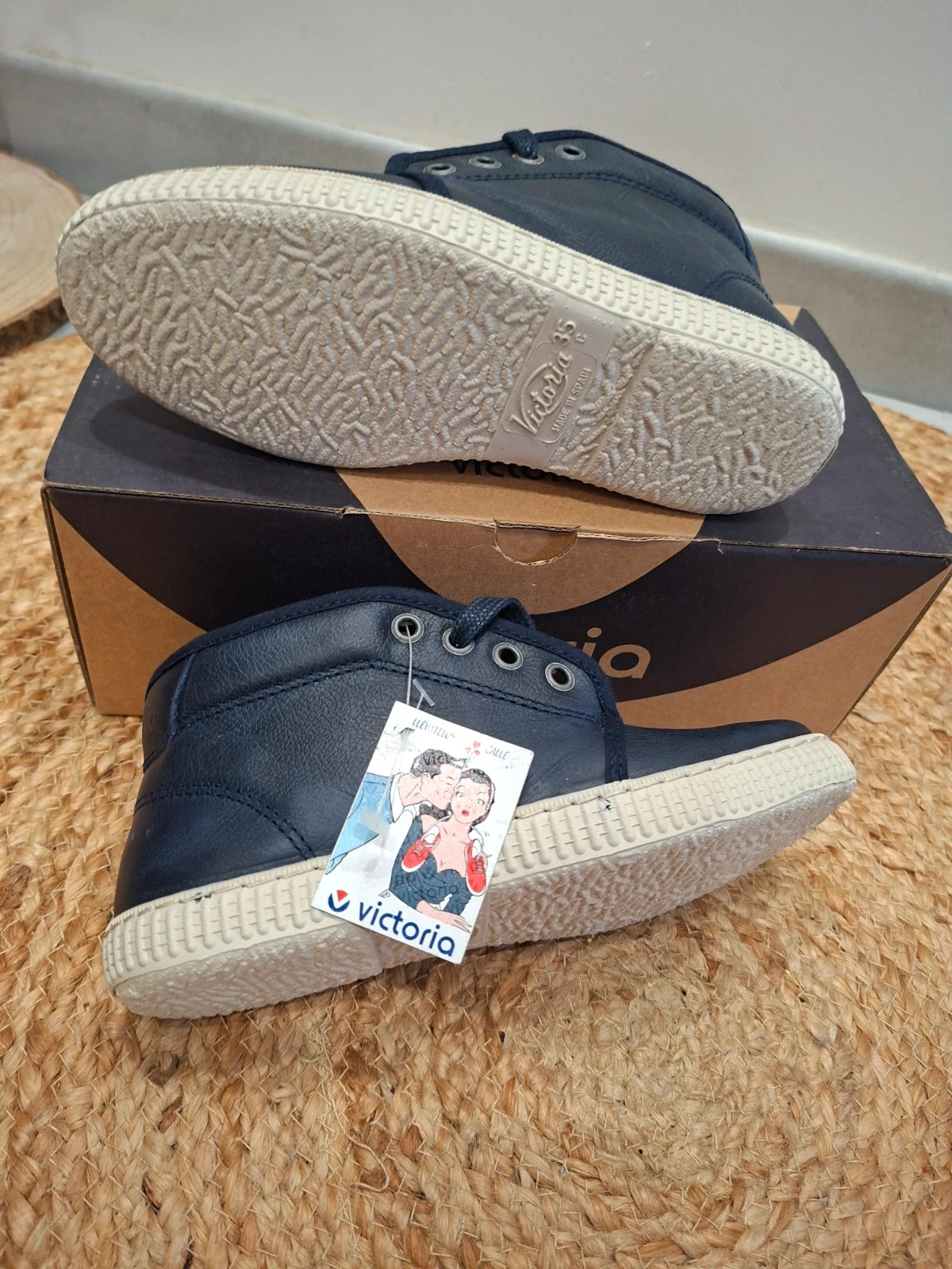 Victoria bottines montantes bleu marine à semelle blanche T.35 neuves avec boîte – Victoria – taille 35 4