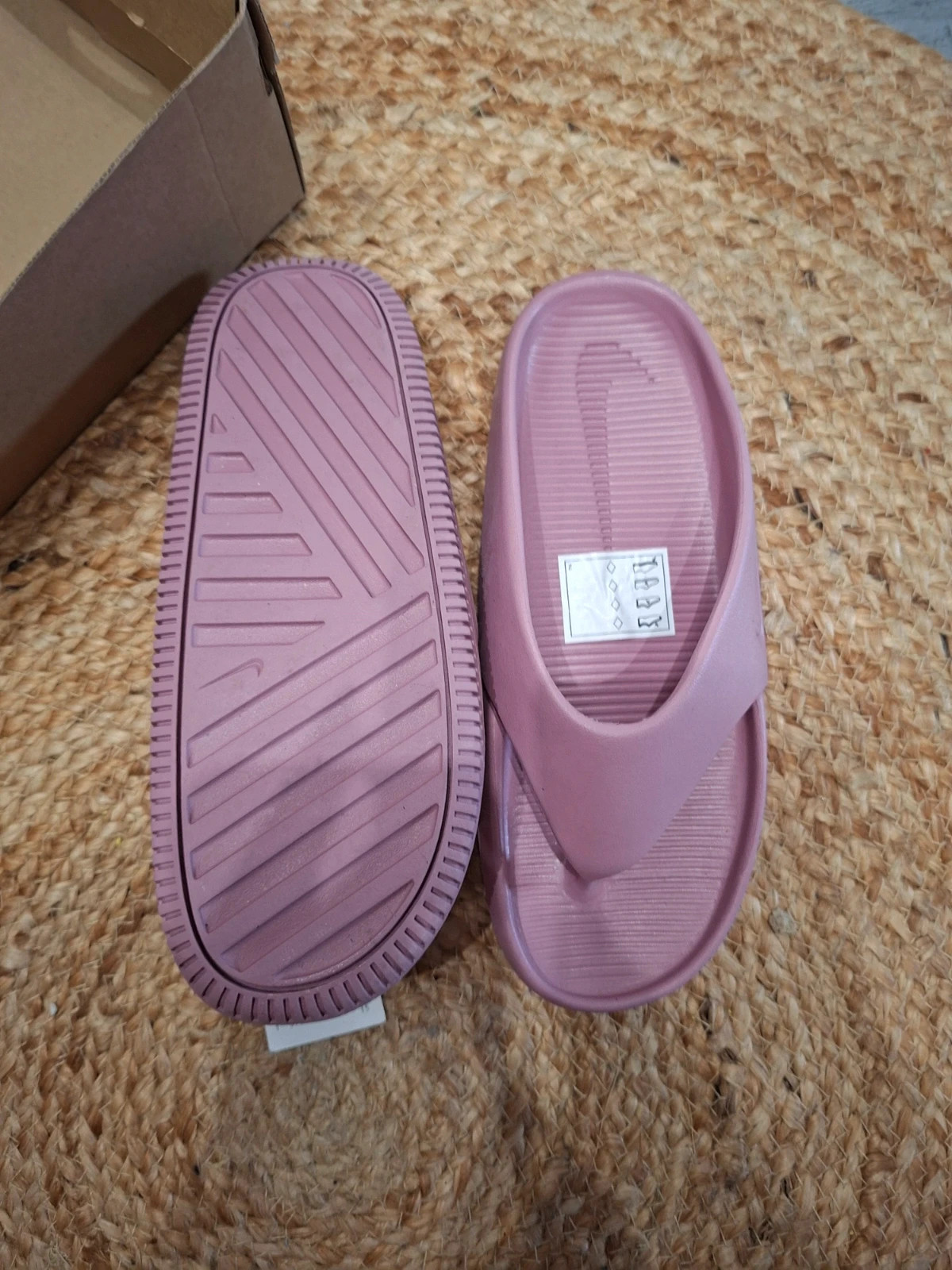 Nike Calm Flip Flop Tongs rose poudré femme T36,5 neuves – Nike – taille 36.5 2
