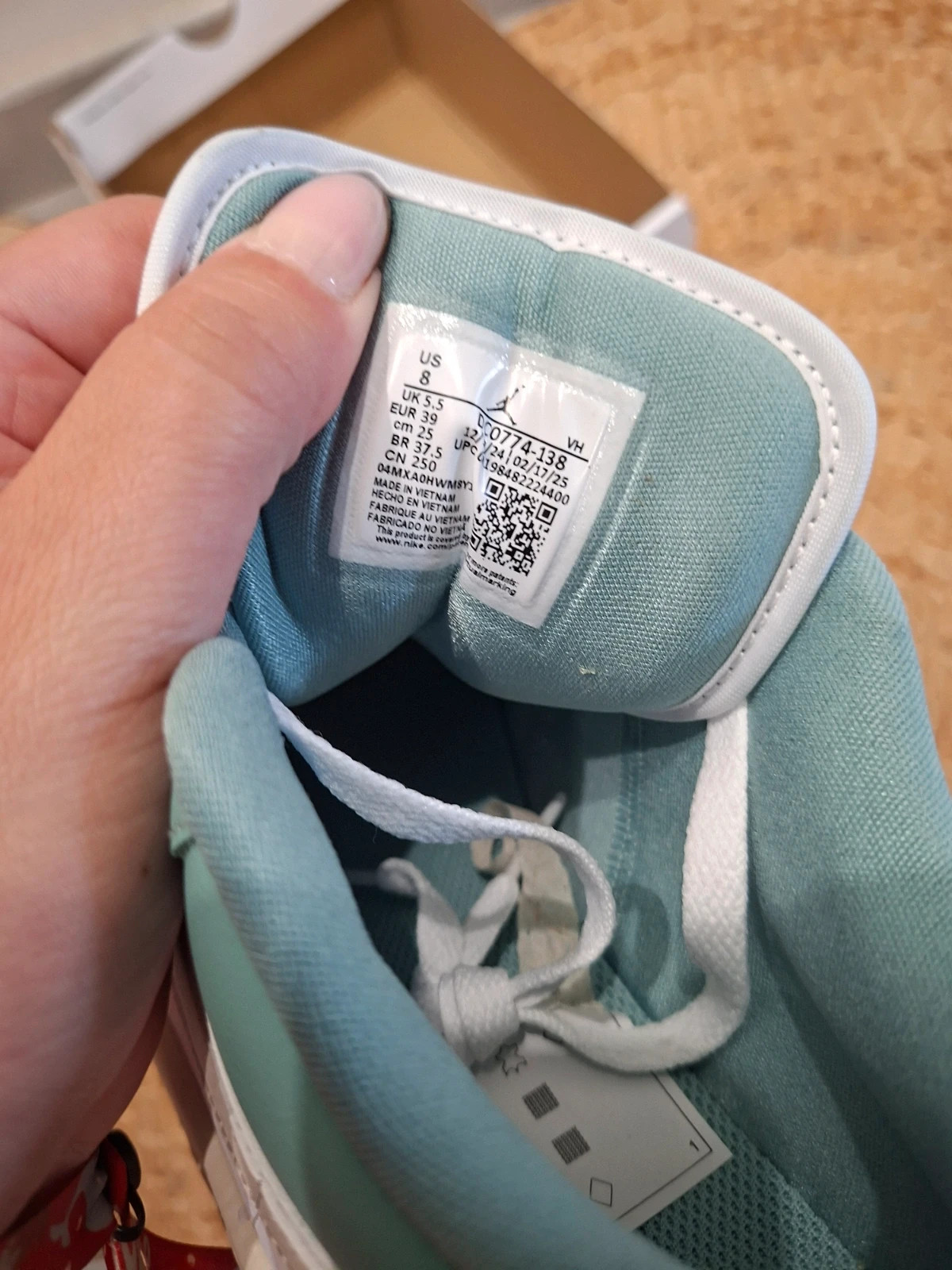 Nike Air Jordan 1 Low – Vert d’eau & blanc – T.39 – Jordan – taille 39 3