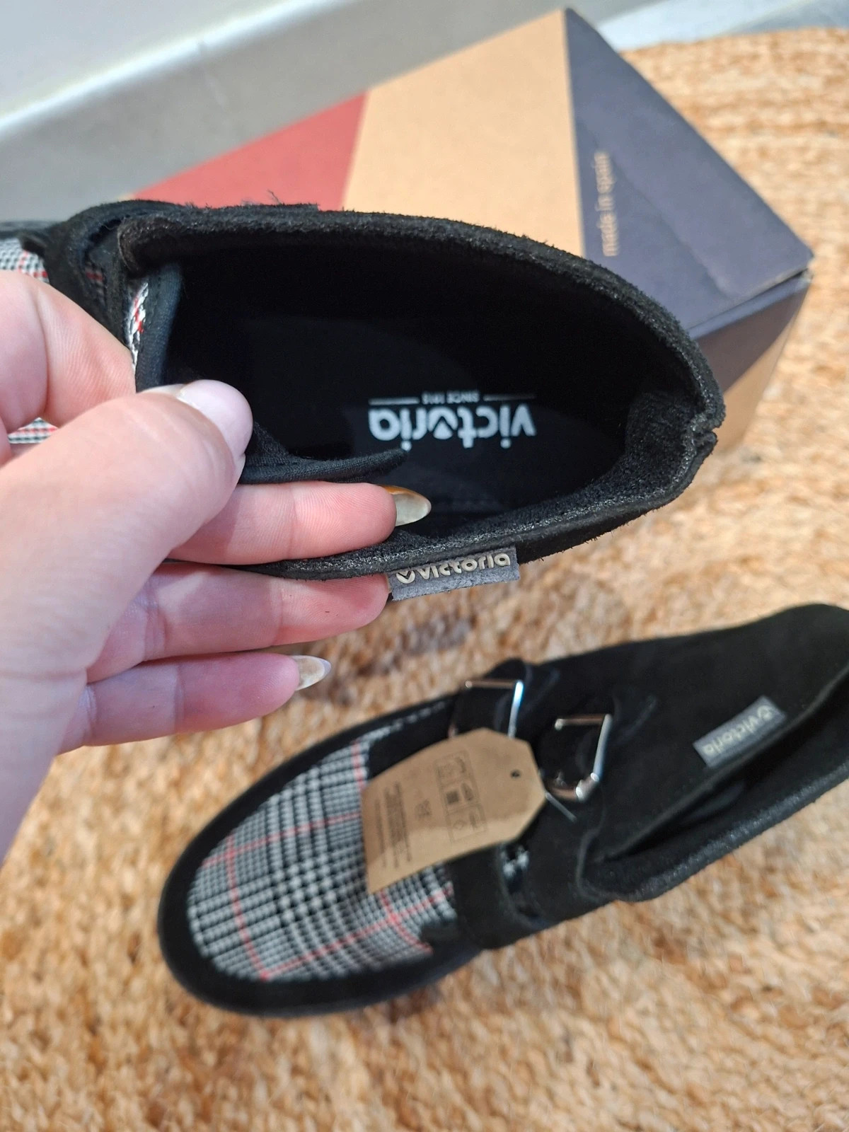 Victoria – Bottines montantes noires à boucles – T.39 – Victoria – taille 39 5