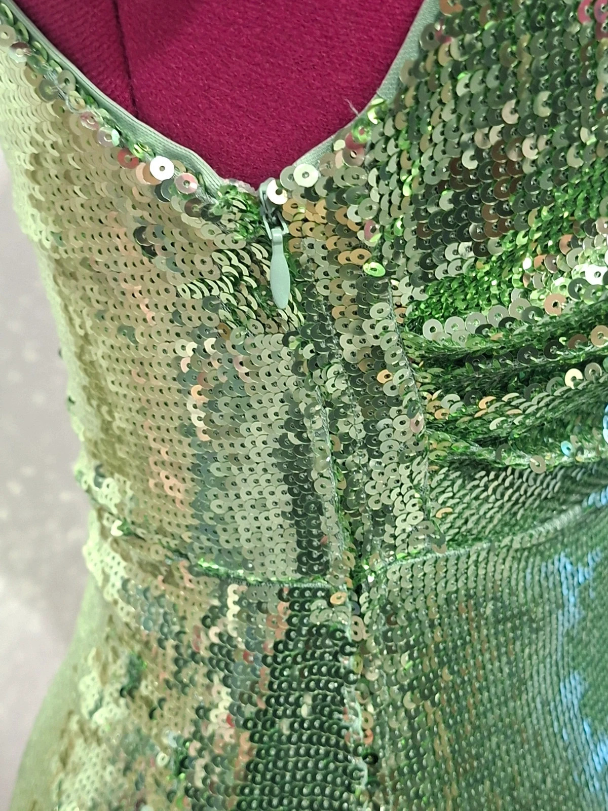 Robe MAJE verte à sequins découpes – T36 – Neuve avec étiquette – Maje – taille S / 36 / 8 3