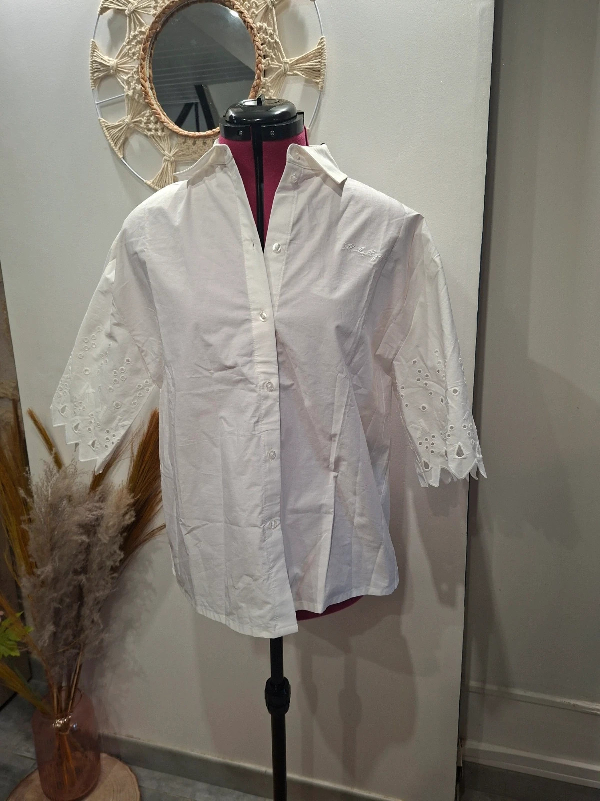 Blouse blanche Karl Lagerfeld broderie anglaise – Taille 40