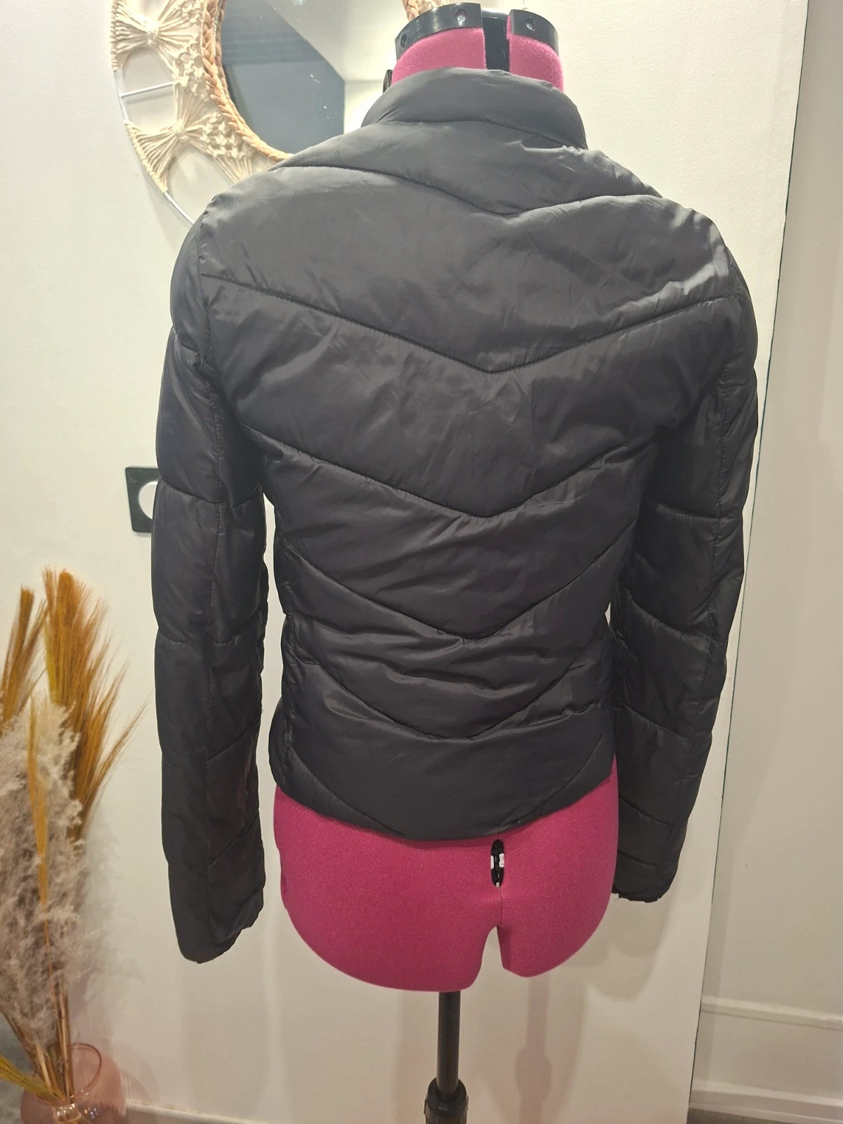 Doudoune femme Bershka noire – taille S – Bershka – taille S / 36 / 8 5