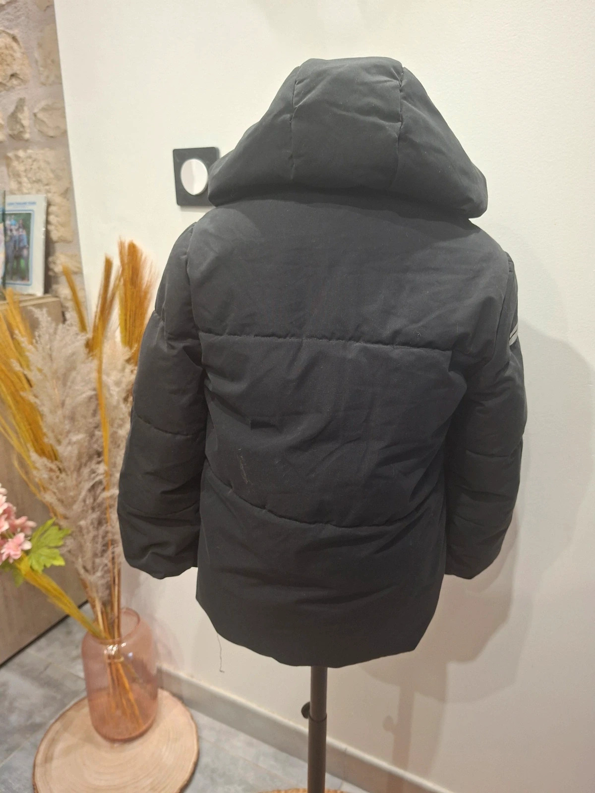 Doudoune Kabi enfant noire à capuche 5 ans – Kiabi – taille 5 ans / 110 cm 3