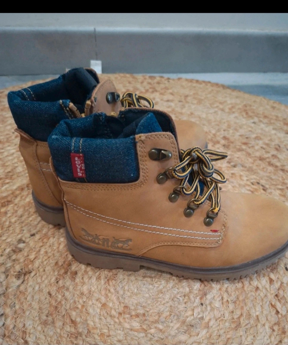 Bottines Levi’s style randonnée – taille 35 – Levi's – taille 35 4