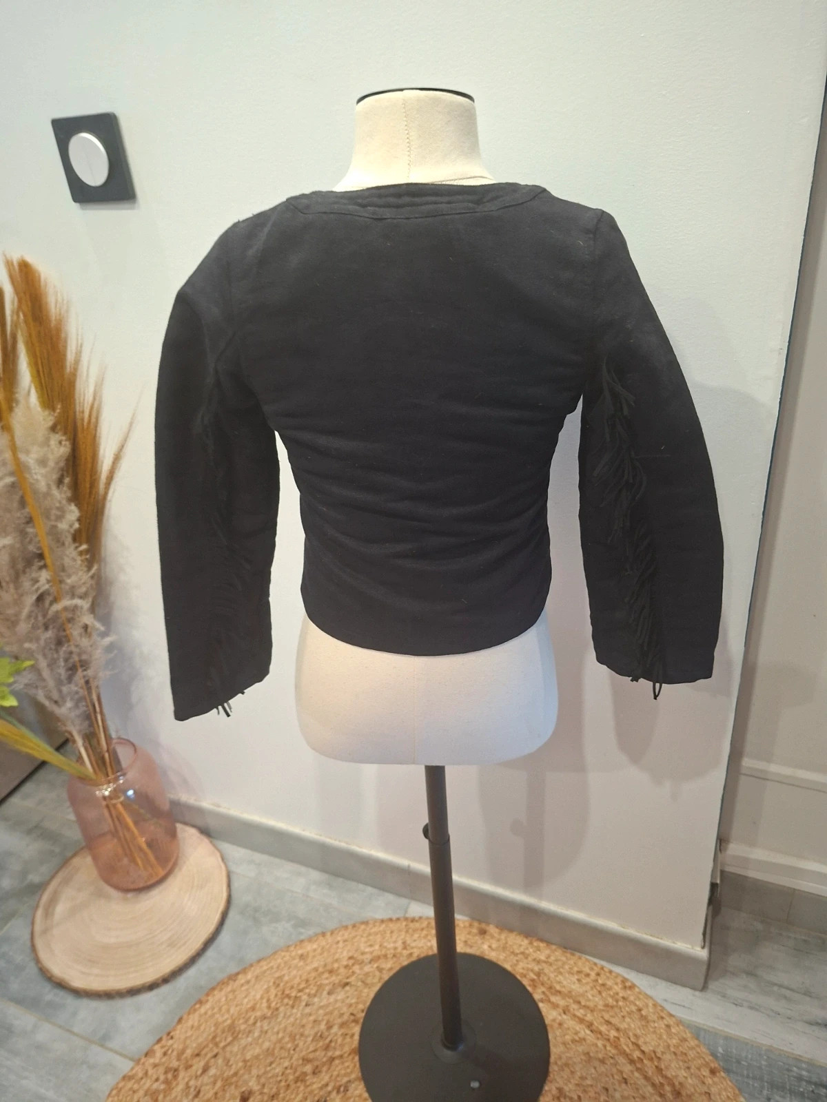 Veste IKKS Kids noire à franges – 5 ans – IKKS – taille 5 ans / 110 cm 4