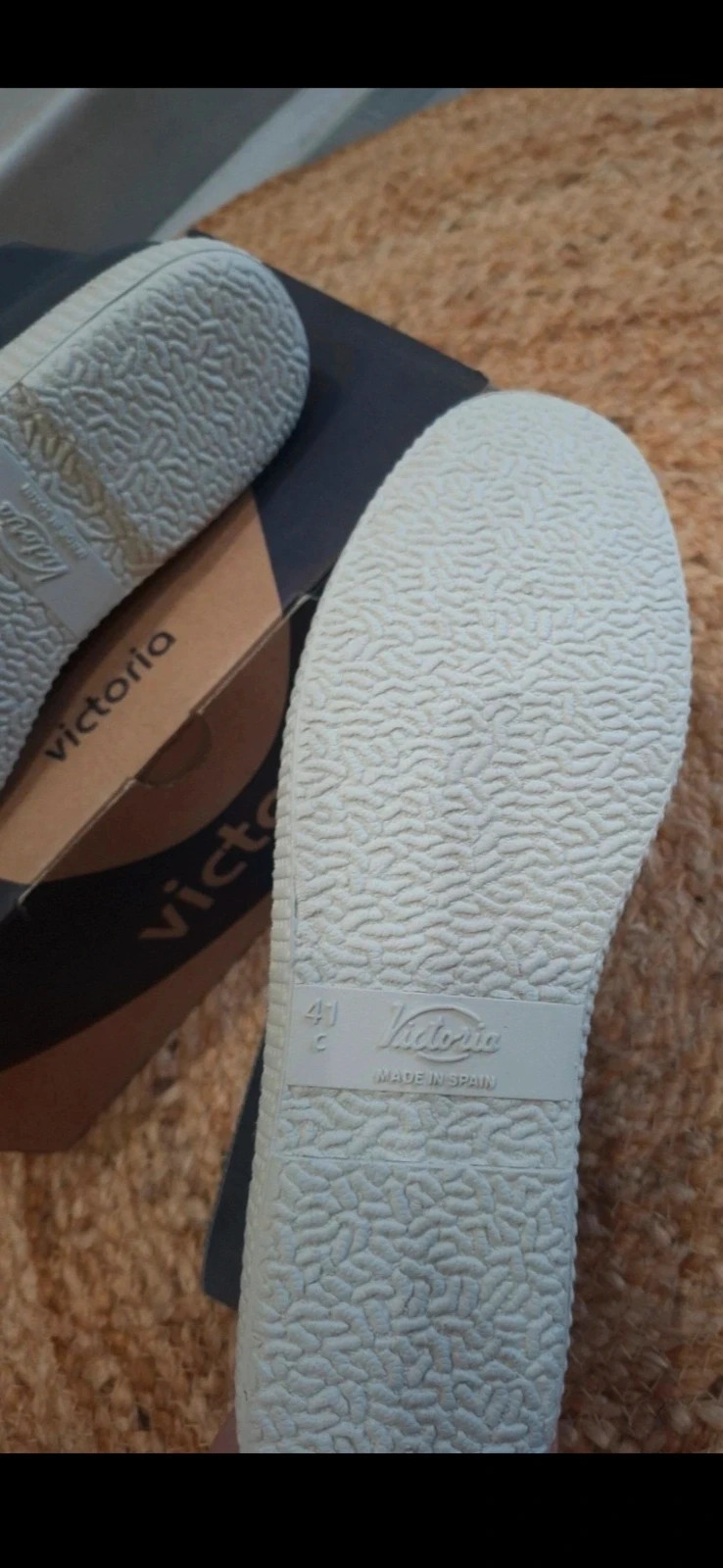 Bottines Victoria noires fourrées – T.41 – neuves avec boîte – Victoria – taille 41 3
