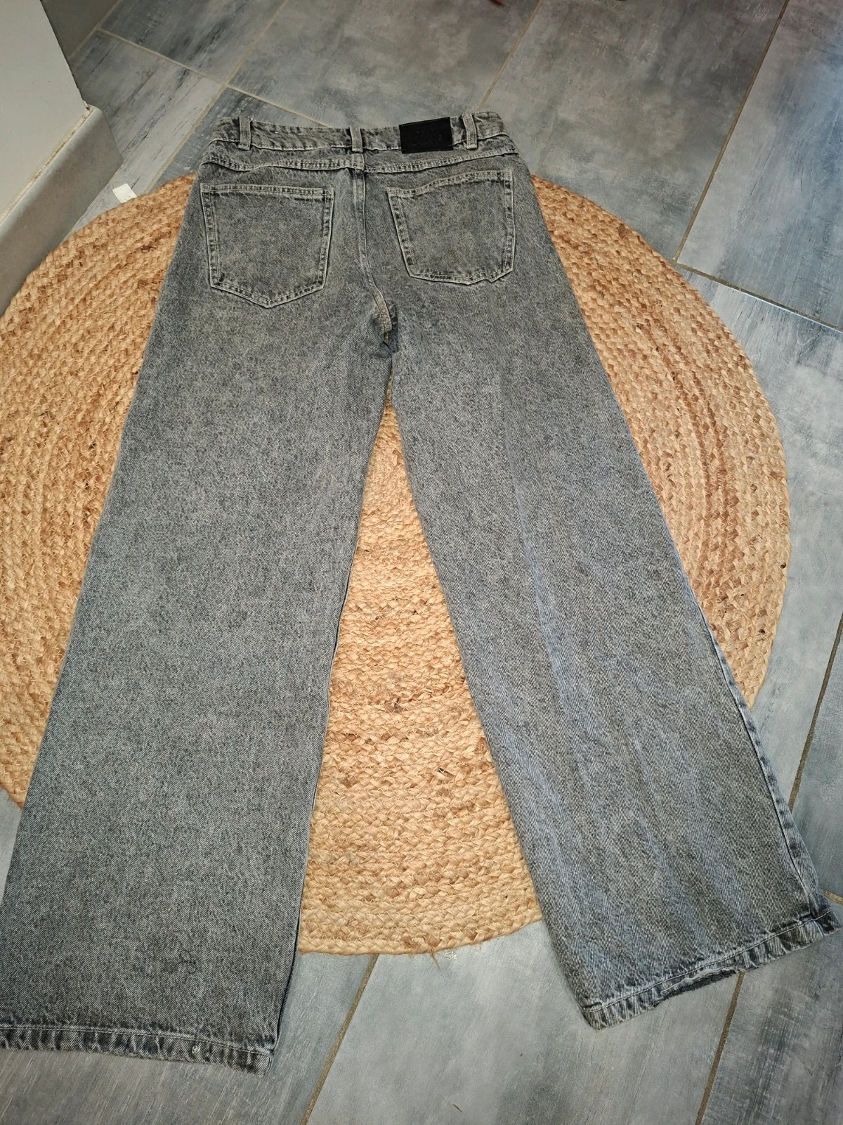Jean Jennyfer gris effet délavé – taille 36 – Don't Call Me Jennyfer – taille S / 36 / 8 3