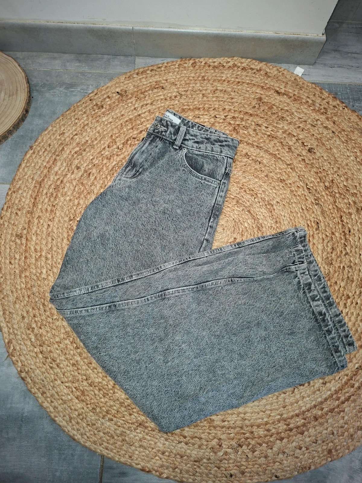 Jean Jennyfer gris effet délavé – taille 36