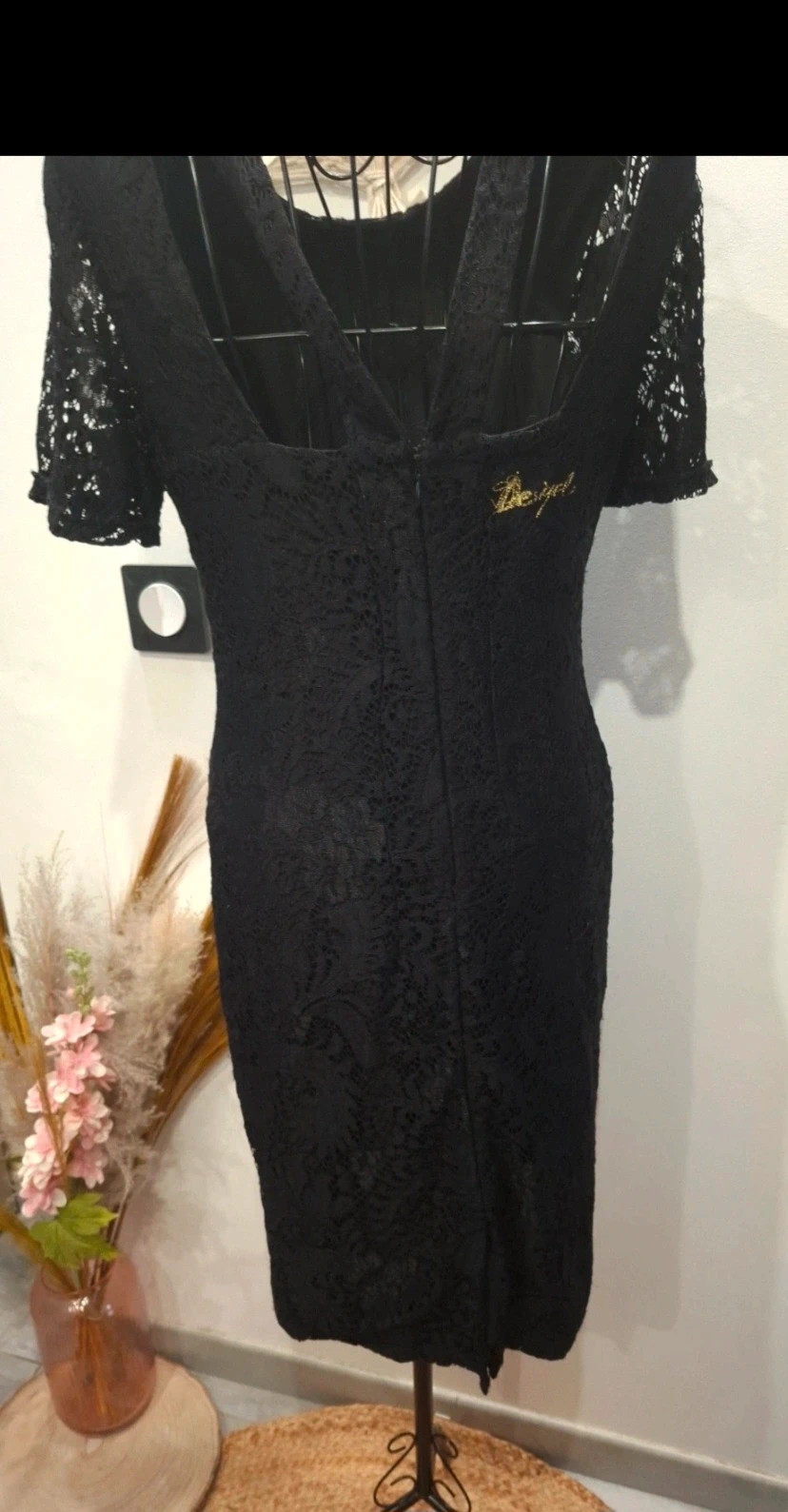 Robe Desigual noire en dentelle – taille M – Desigual – taille M / 38 / 10 5
