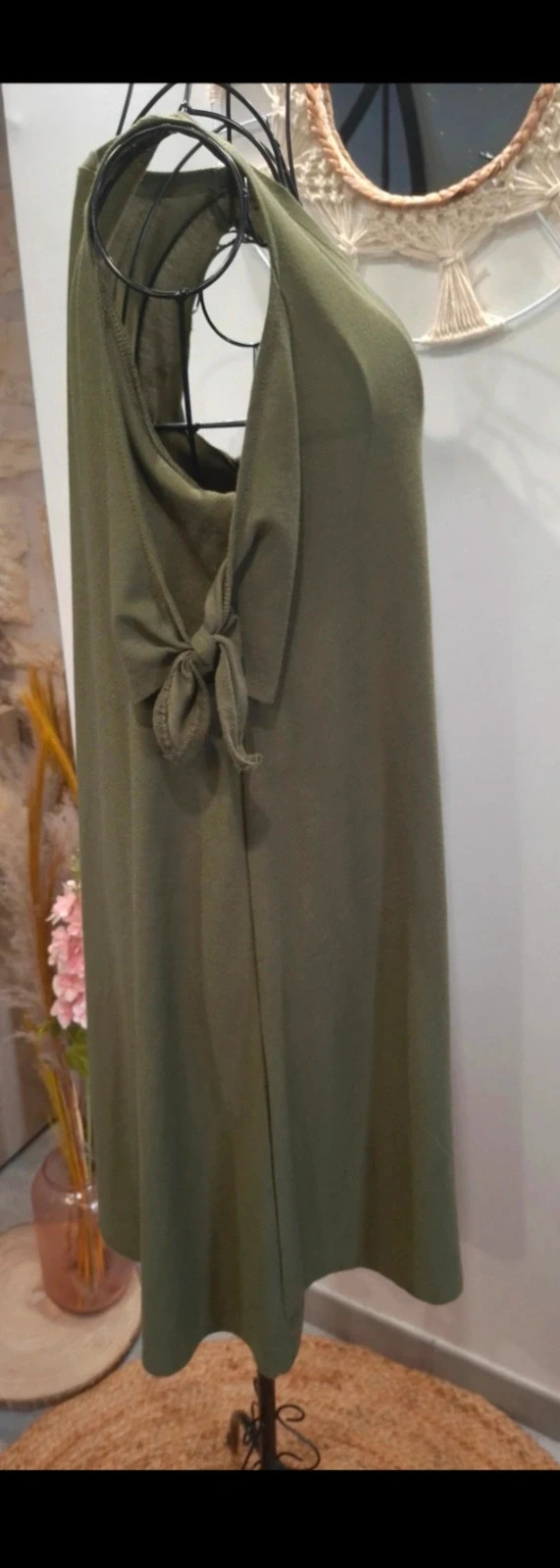 Robe kaki Kiabi avec liens aux manches – taille M – Kiabi – taille M / 38 / 10 4