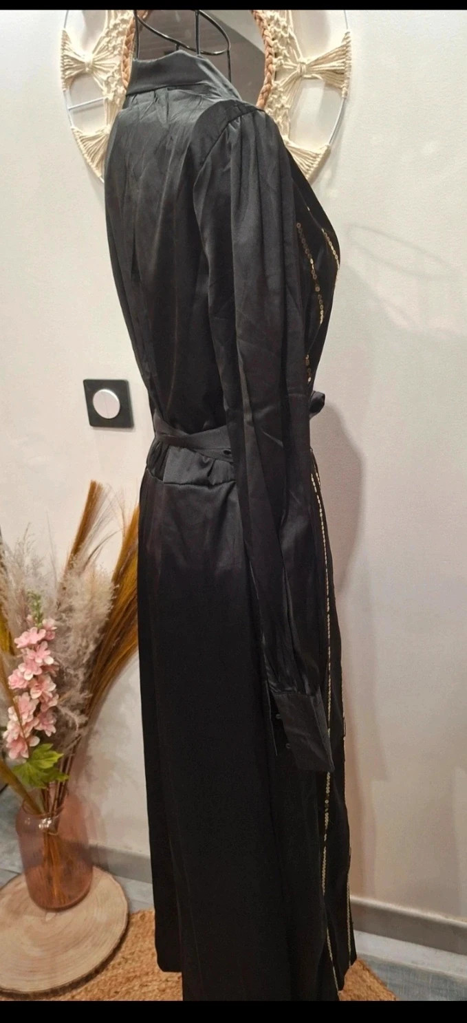 Robe longue noire rétro & chic à sequins dorés – Retro&Icone Paris – M – Retro & Icone – taille M / 38 / 10 5