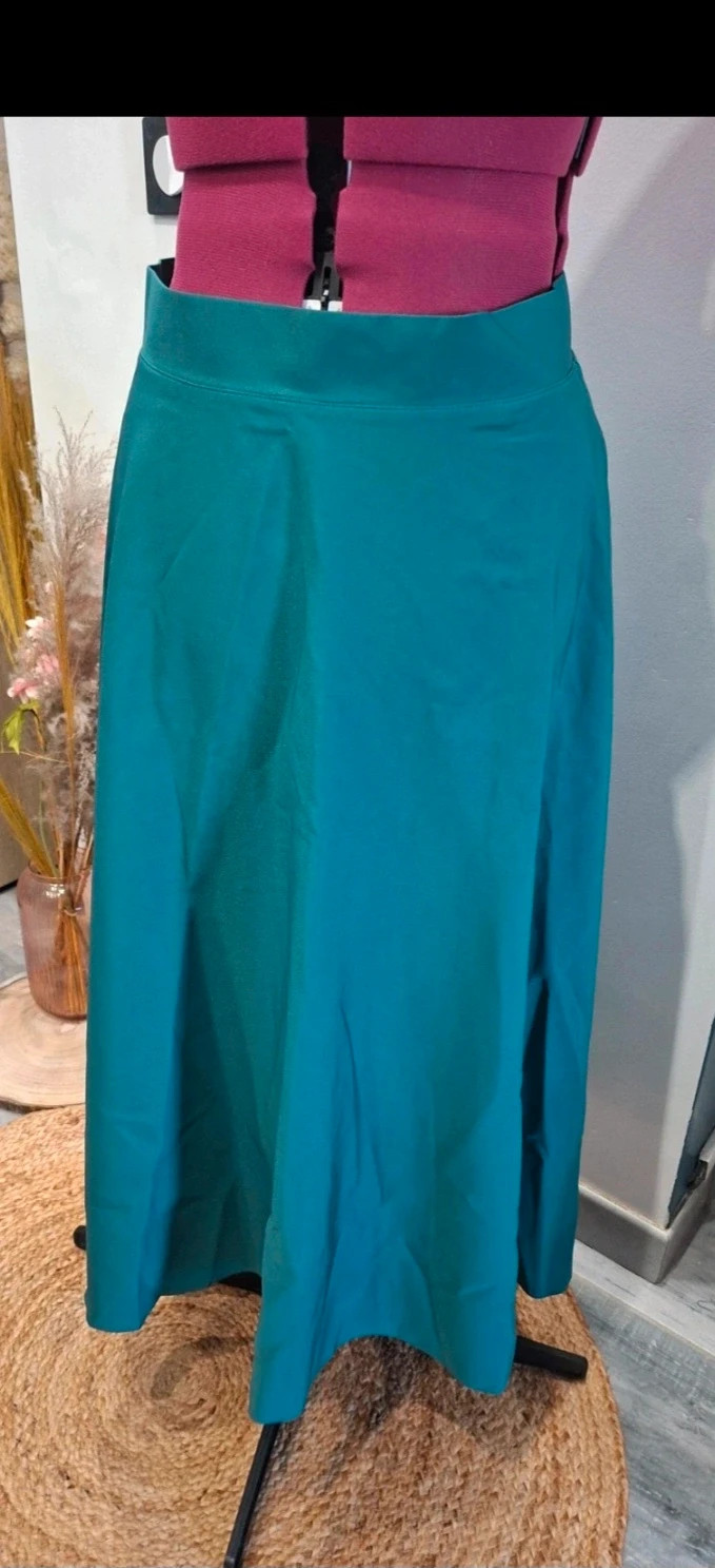 Jupe longue Tessita turquoise – taille L – neuve avec étiquette