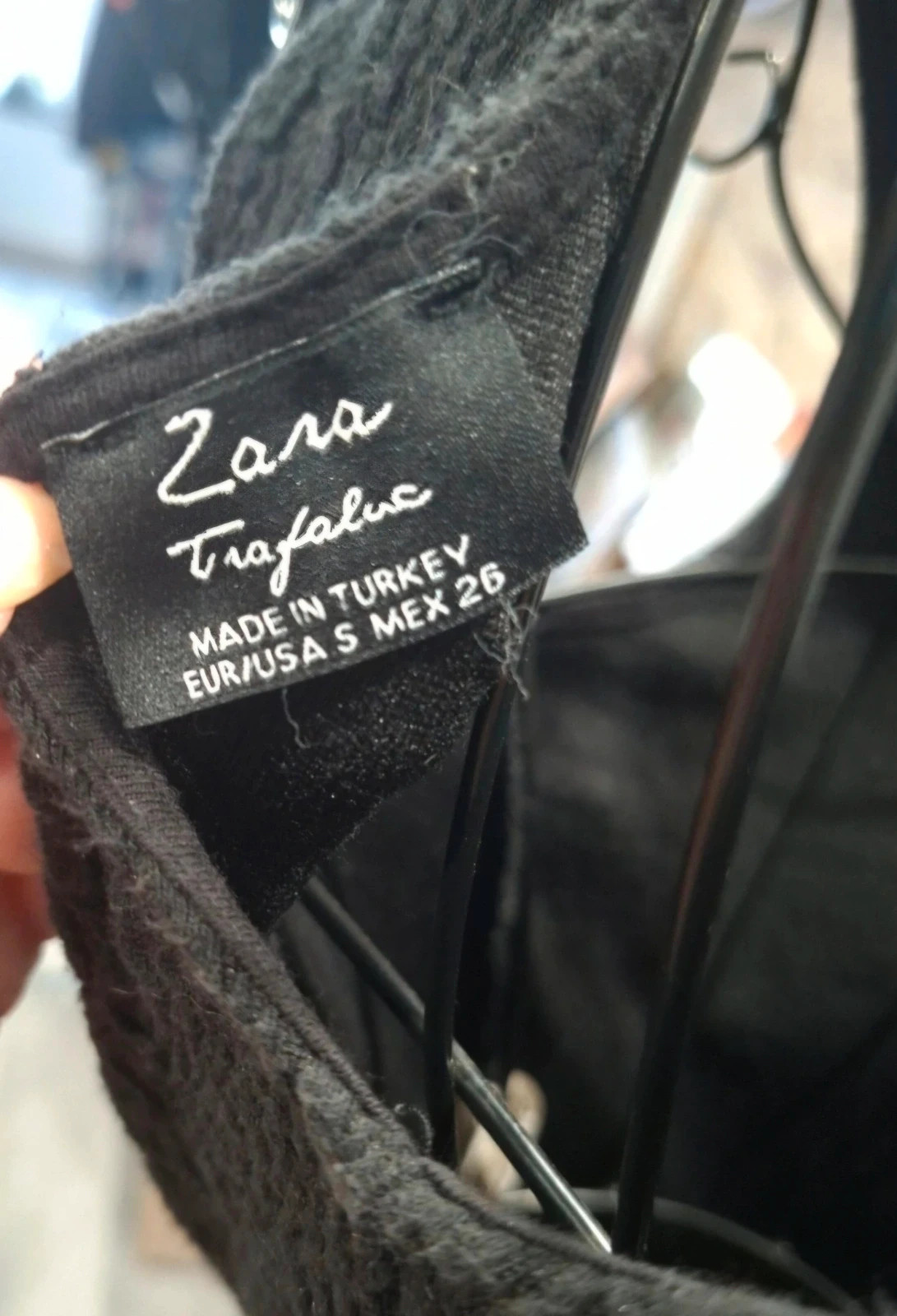 Robe noire Zara Trafaluc taille S – coupe patineuse – Zara Trafaluc – taille S / 36 / 8 4