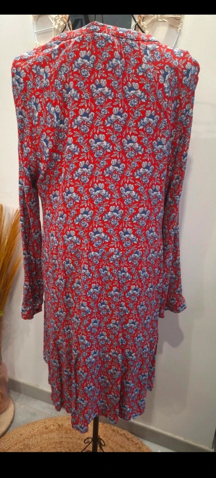 Robe fleurie Caroll rouge et bleu – taille L – Caroll – taille L / 40 / 12 5