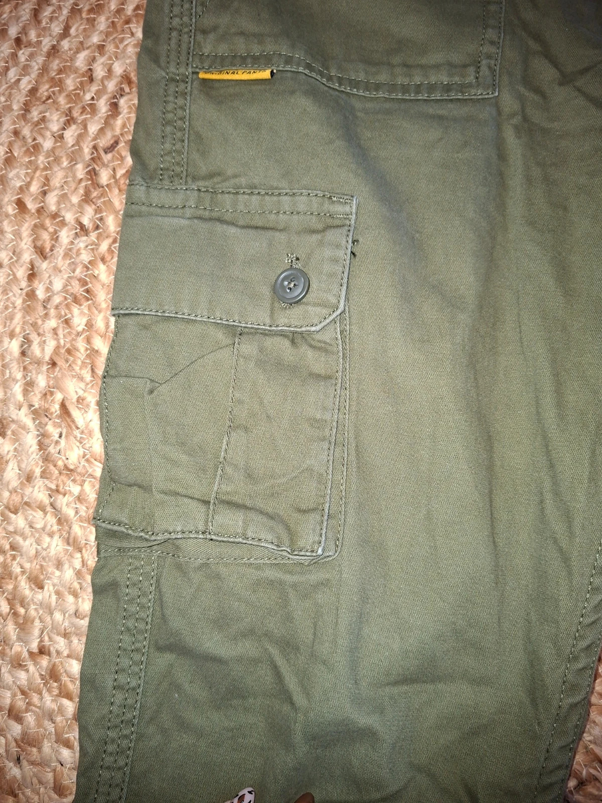 Pantalon cargo kaki Jennyfer taille 38 – Jennyfer – taille M / 38 / 10 5