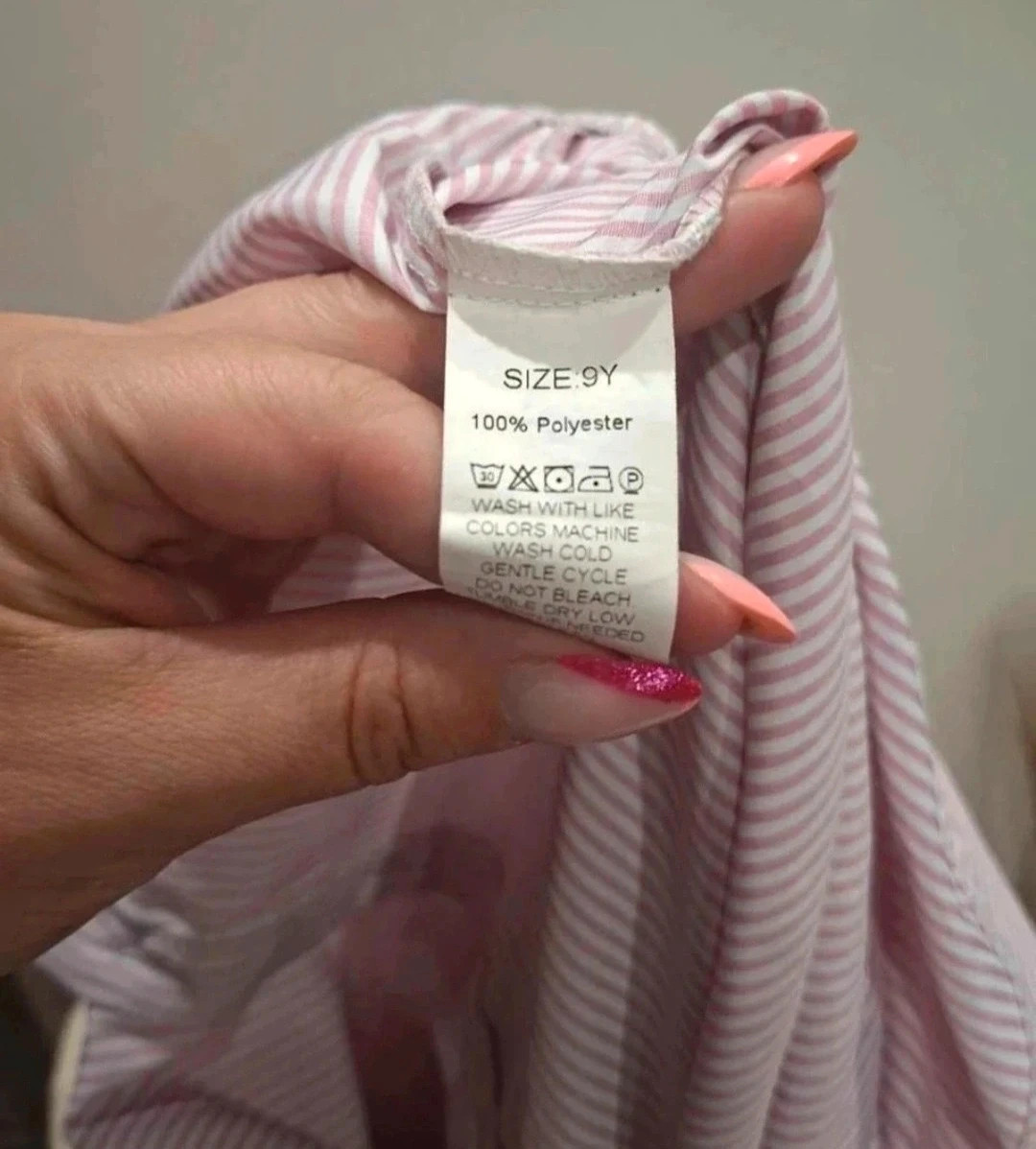 Très jolie chemise fille à fines rayures rose et blanc, taille 9 ans / 9Y. – Shein – taille 9 ans / 134 cm 3