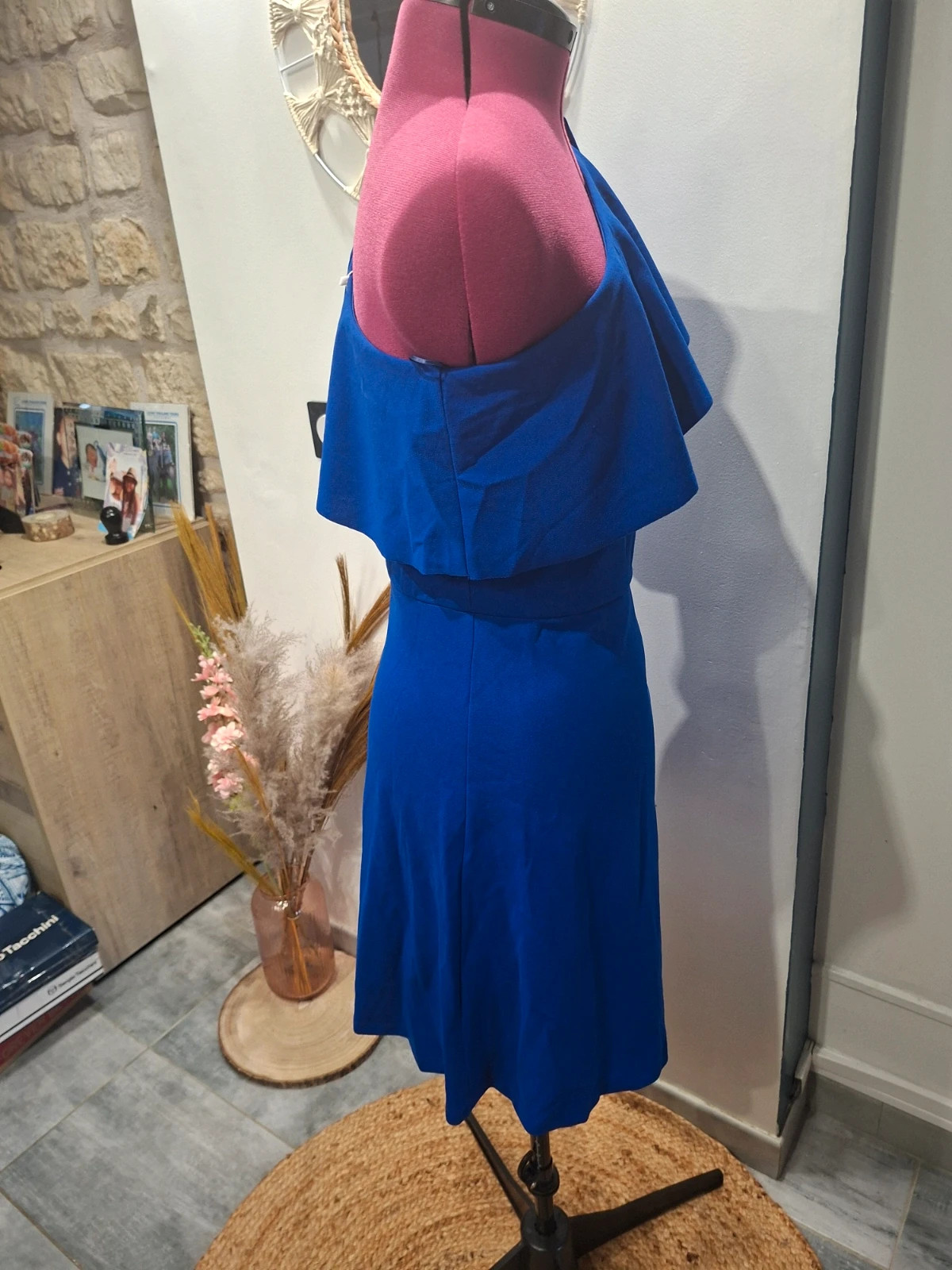 Robe bleue électrique asymétrique à volants – Tonalá – T42/L – Neuve avec étiquette – Tonala – taille L / 40 / 12 4